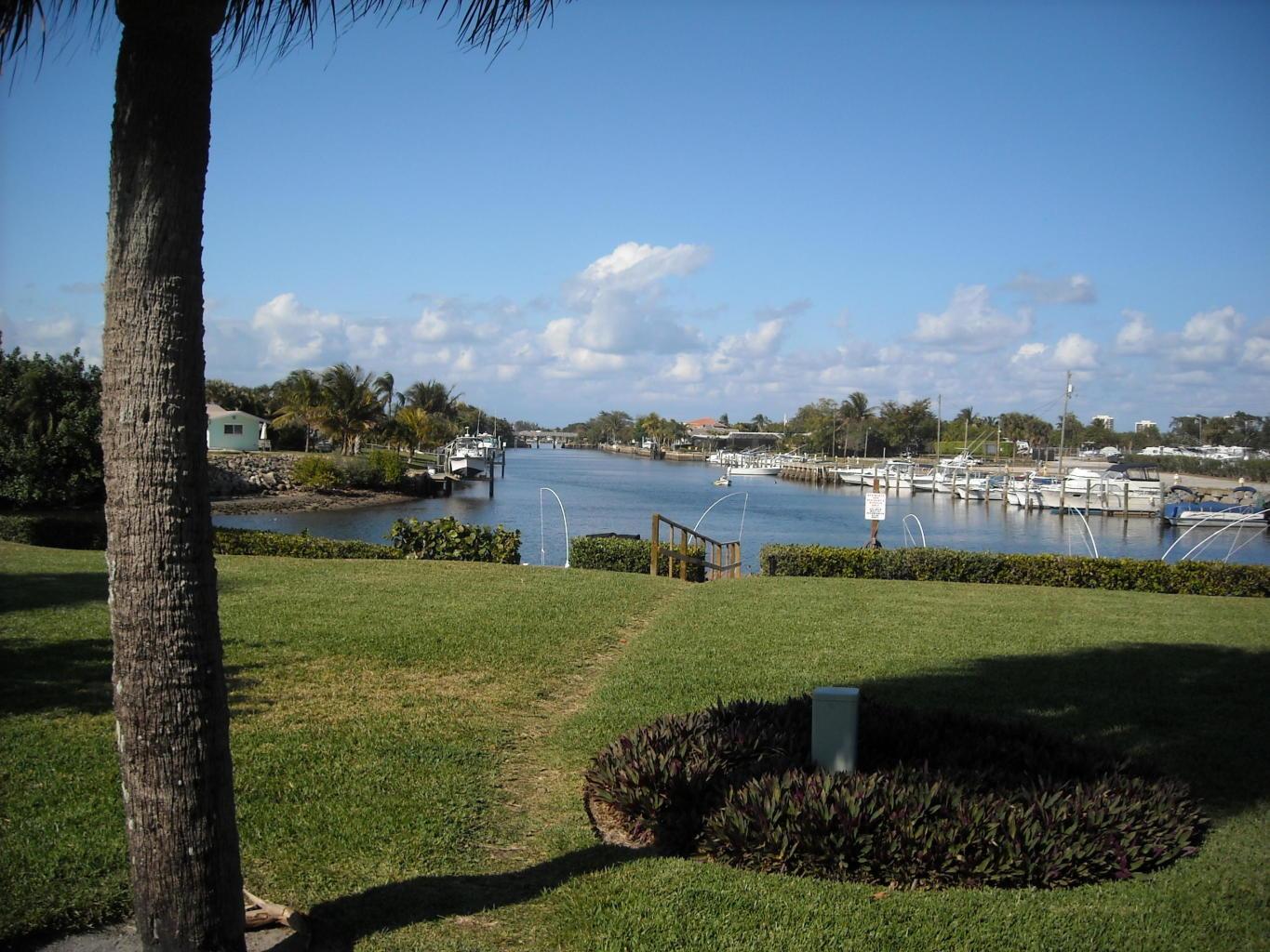 725 Hummingbird Way 210, North Palm Beach, FL 33408, North Palm Beach - Photo 3