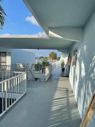 725 Hummingbird Way 210, North Palm Beach, FL 33408, North Palm Beach - Photo 4