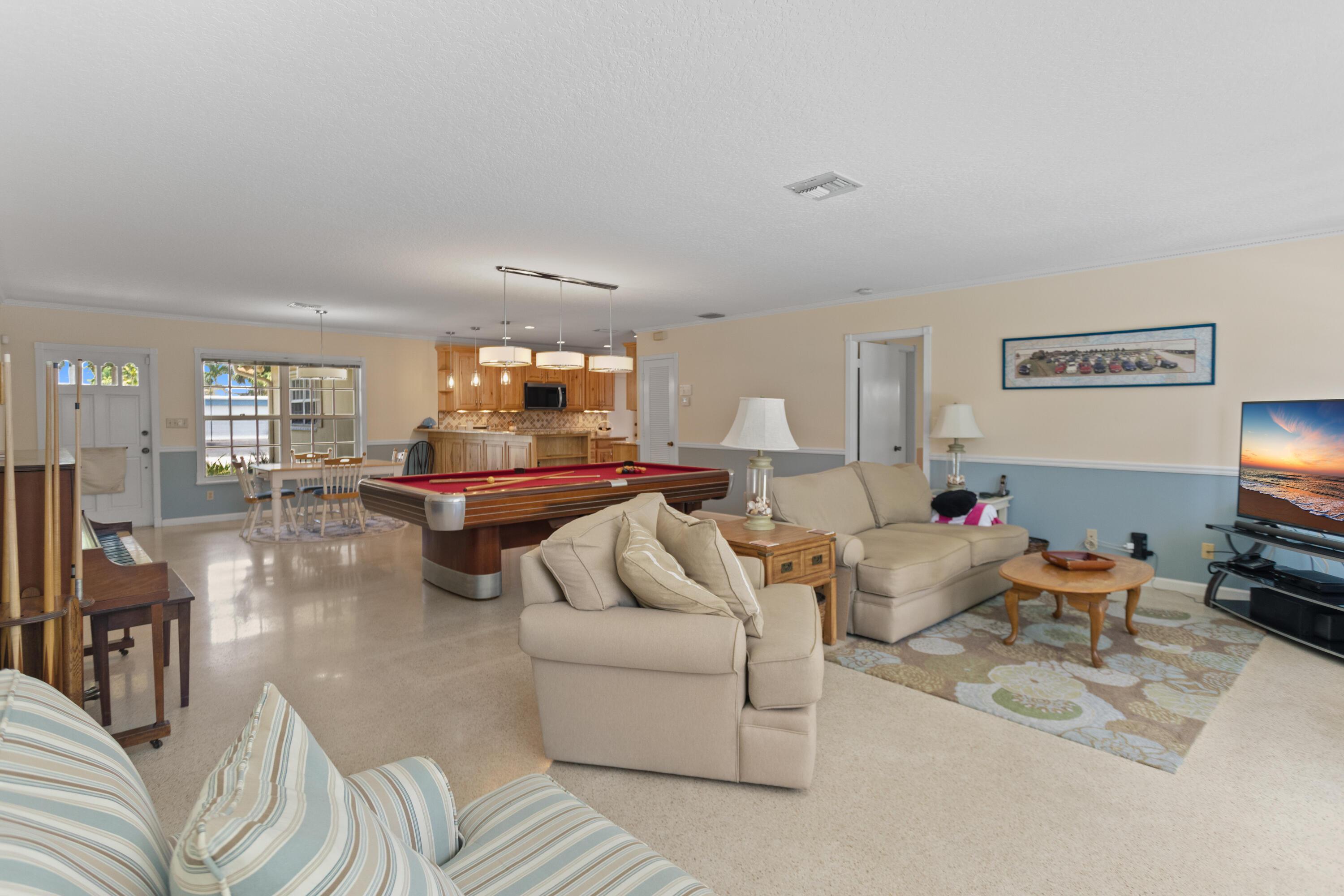 4240 NE 19th Avenue, Oakland Park, FL 33308, Oakland Park - Photo 5