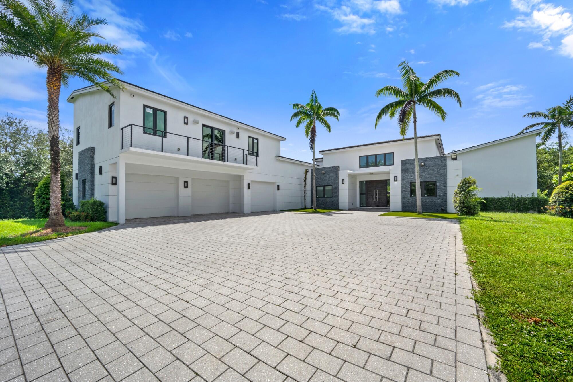 11350 NW 8th Street, Plantation, FL 33325, Plantation - Photo 2