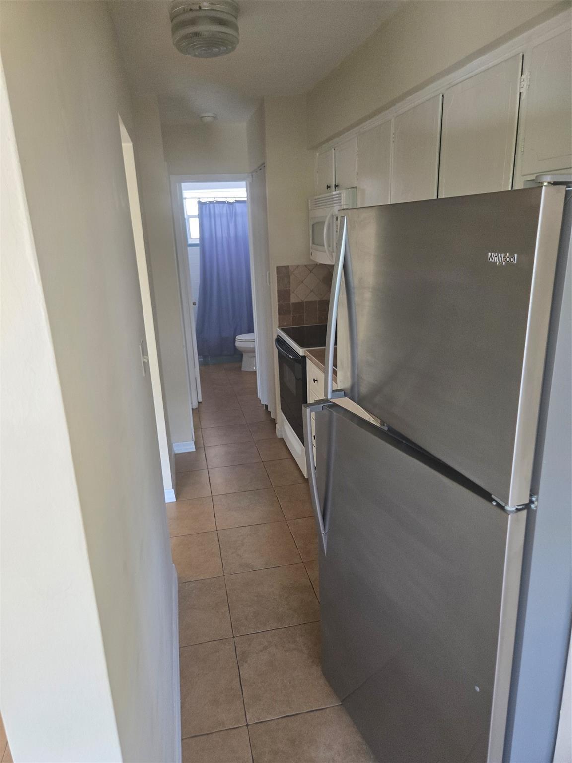 1416 NE 5th Court NE 3, Fort Lauderdale, FL 33301, Fort Lauderdale - Photo 4