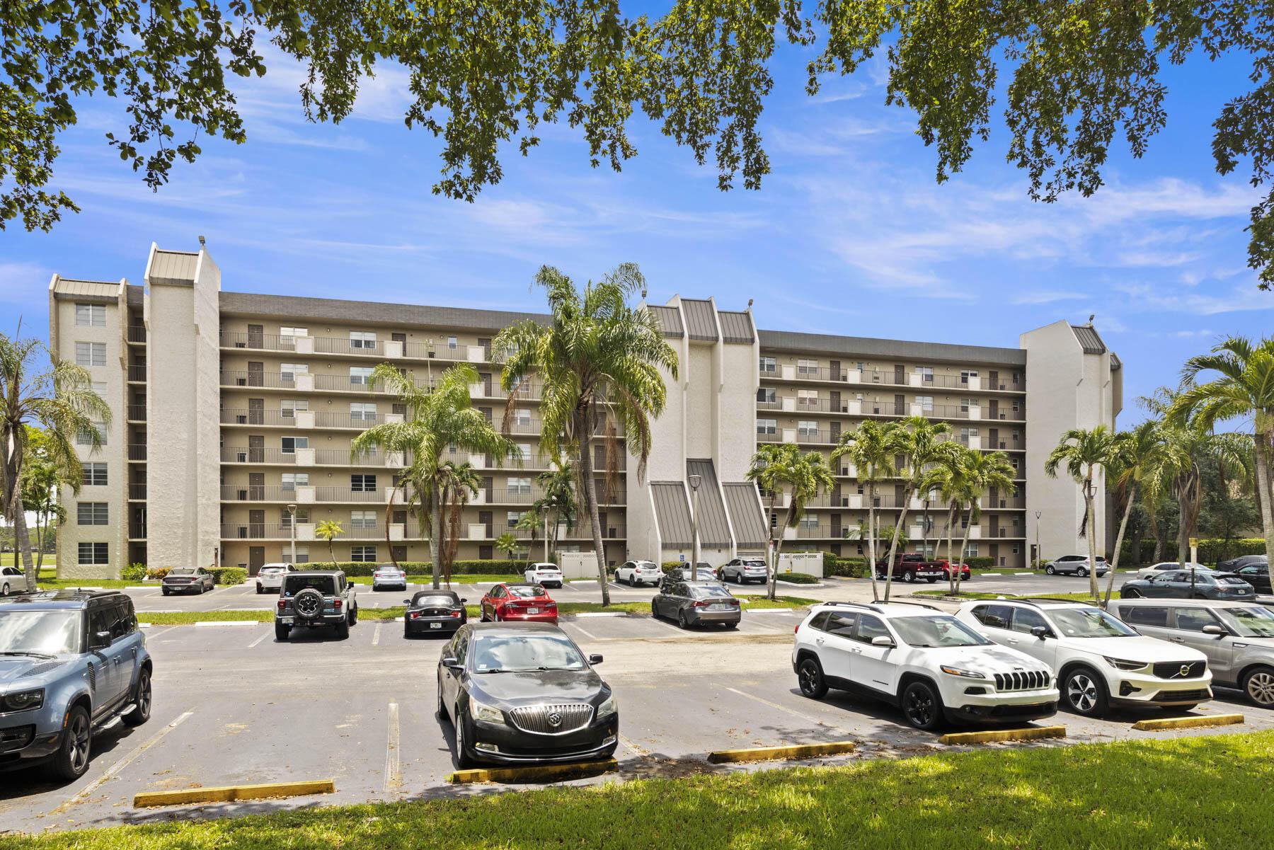 3150 W Rolling Hills Circle 709, Davie, FL 33328, Davie - Photo 3