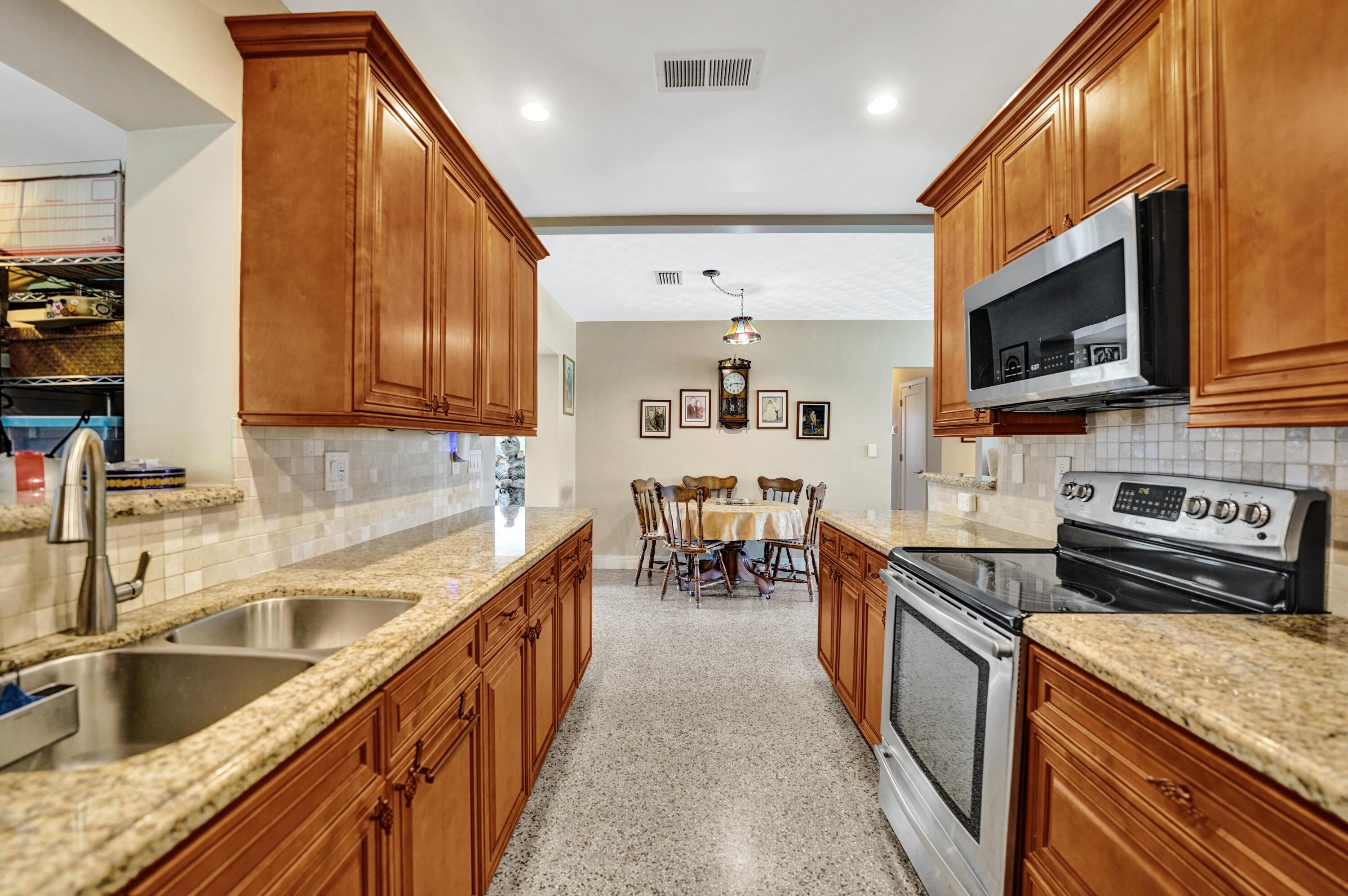 501 NE 28th Street, Wilton Manors, FL 33334, Wilton Manors - Photo 4