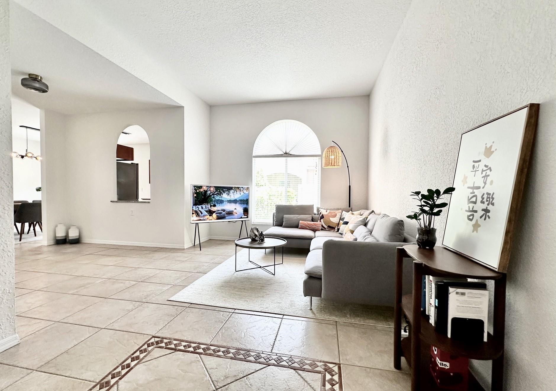 639 NW 130th Way, Pembroke Pines, FL 33028, Pembroke Pines - Photo 5