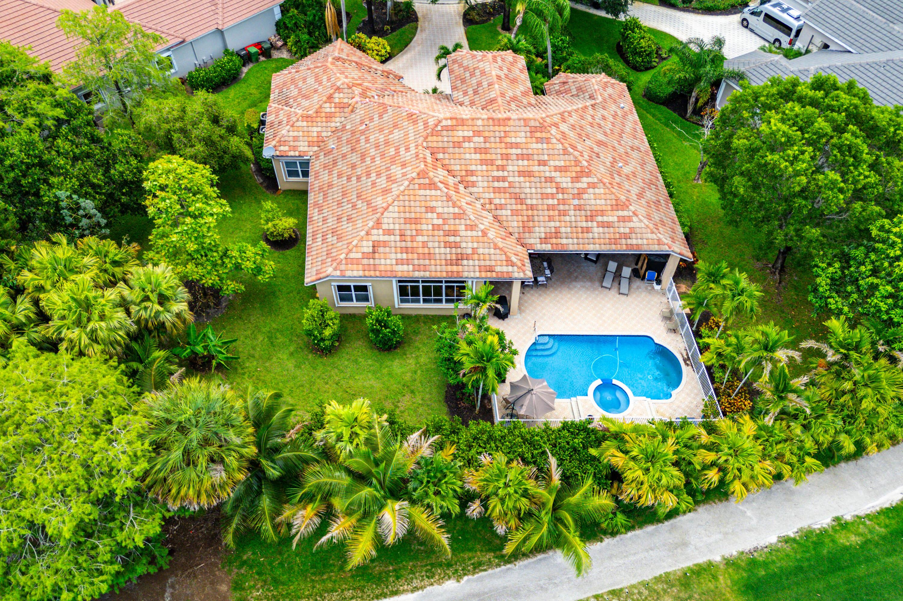 911 Forest Glen Lane, Wellington, FL 33414, Wellington - Photo 2