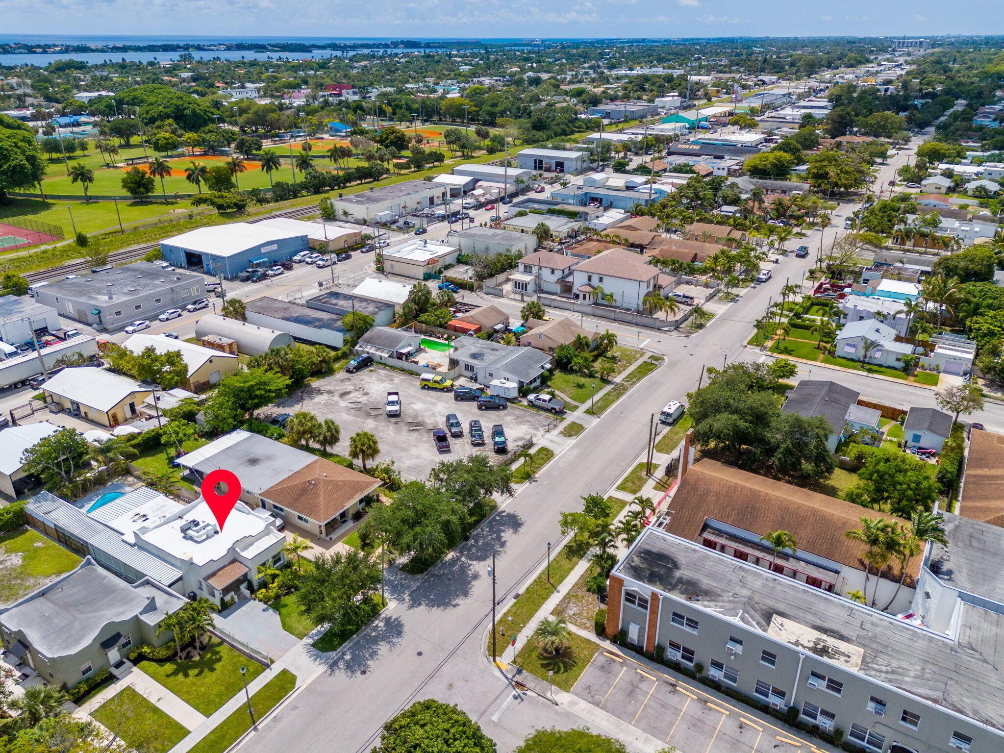 4324 Garden Avenue, West Palm Beach, FL 33405, West Palm Beach - Photo 3