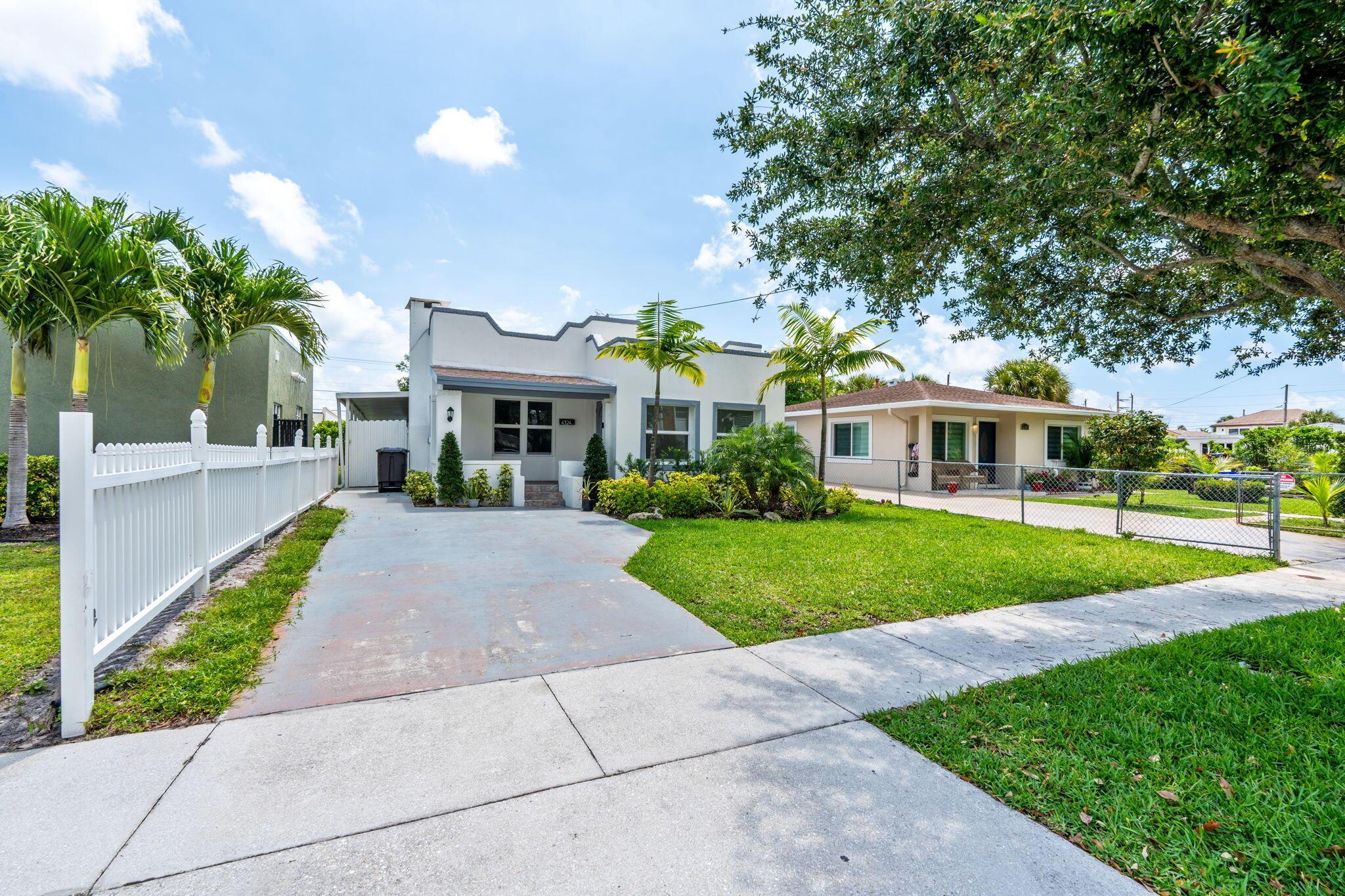 4324 Garden Avenue, West Palm Beach, FL 33405, West Palm Beach - Photo 4