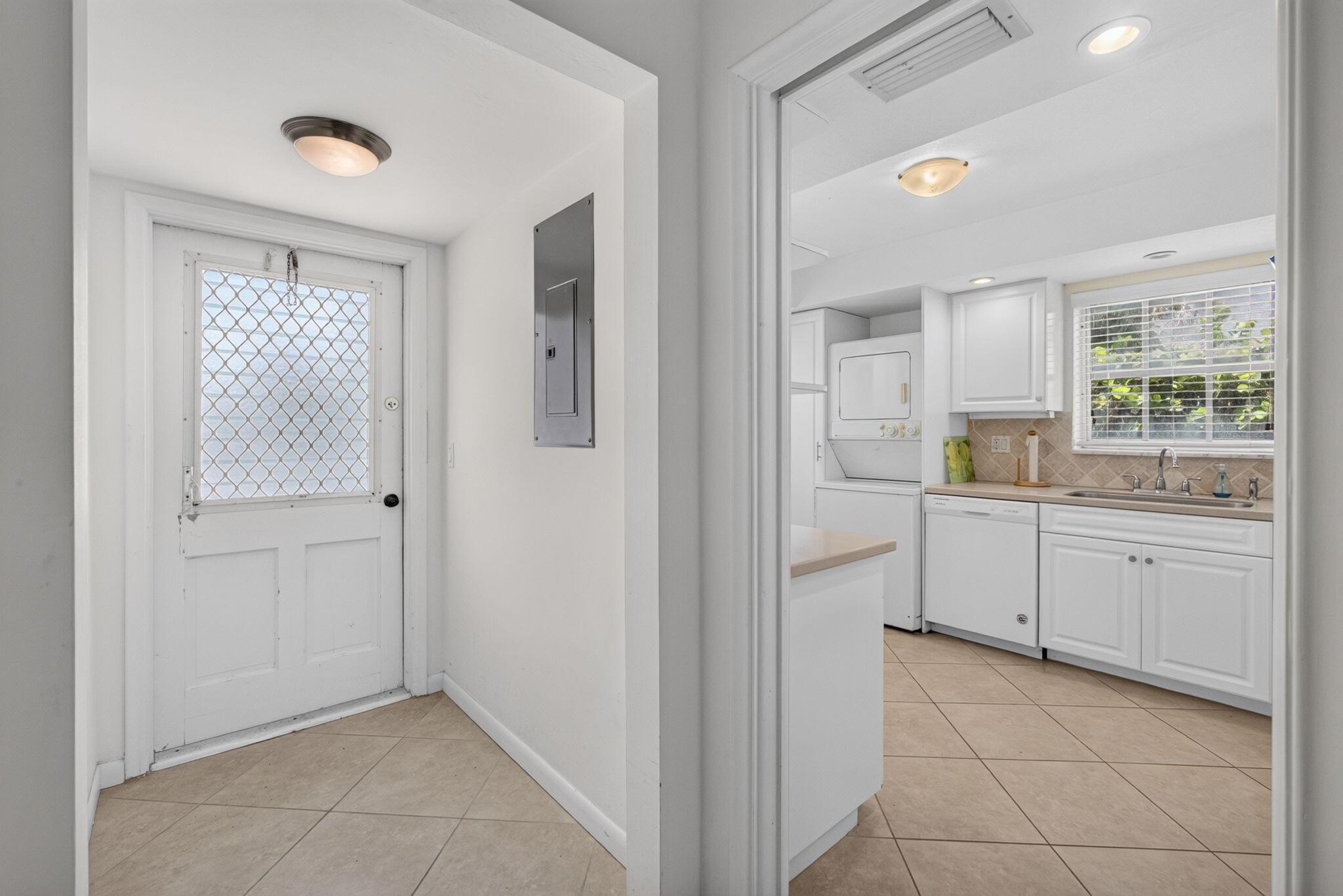 120 Celestial Way 114, Juno Beach, FL 33408, Juno Beach - Photo 2