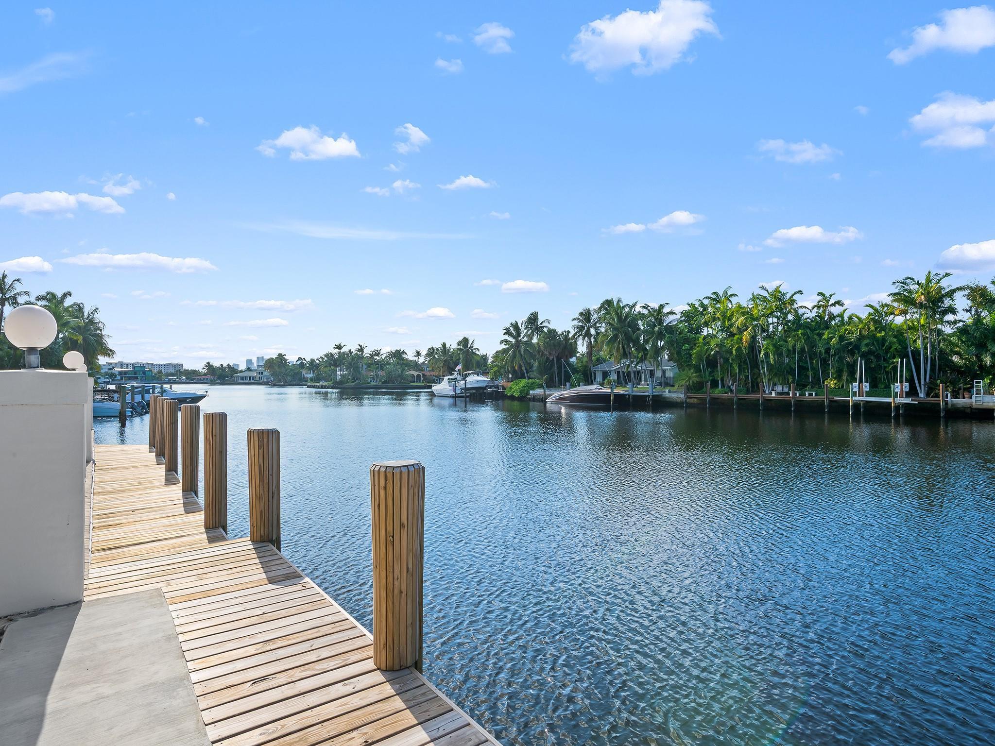1839 Middle River Drive 105, Fort Lauderdale, FL 33305, Fort Lauderdale - Photo 3