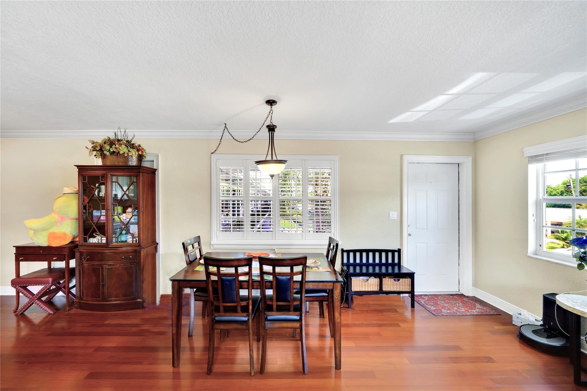 2701 Middle River Drive 11, Fort Lauderdale, FL 33306, Fort Lauderdale - Photo 4