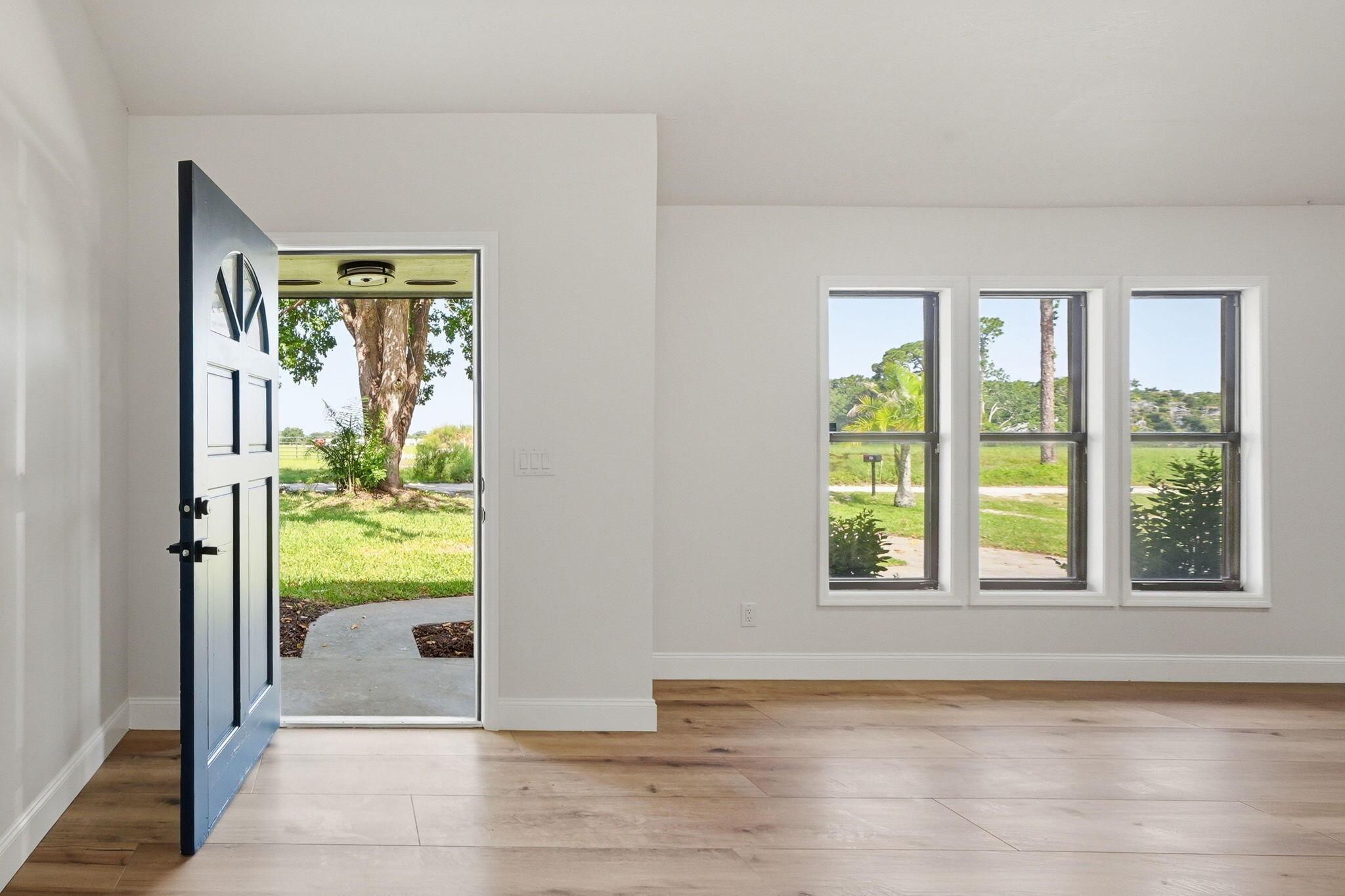 306 24th Avenue, Vero Beach, FL 32967, Vero Beach - Photo 3