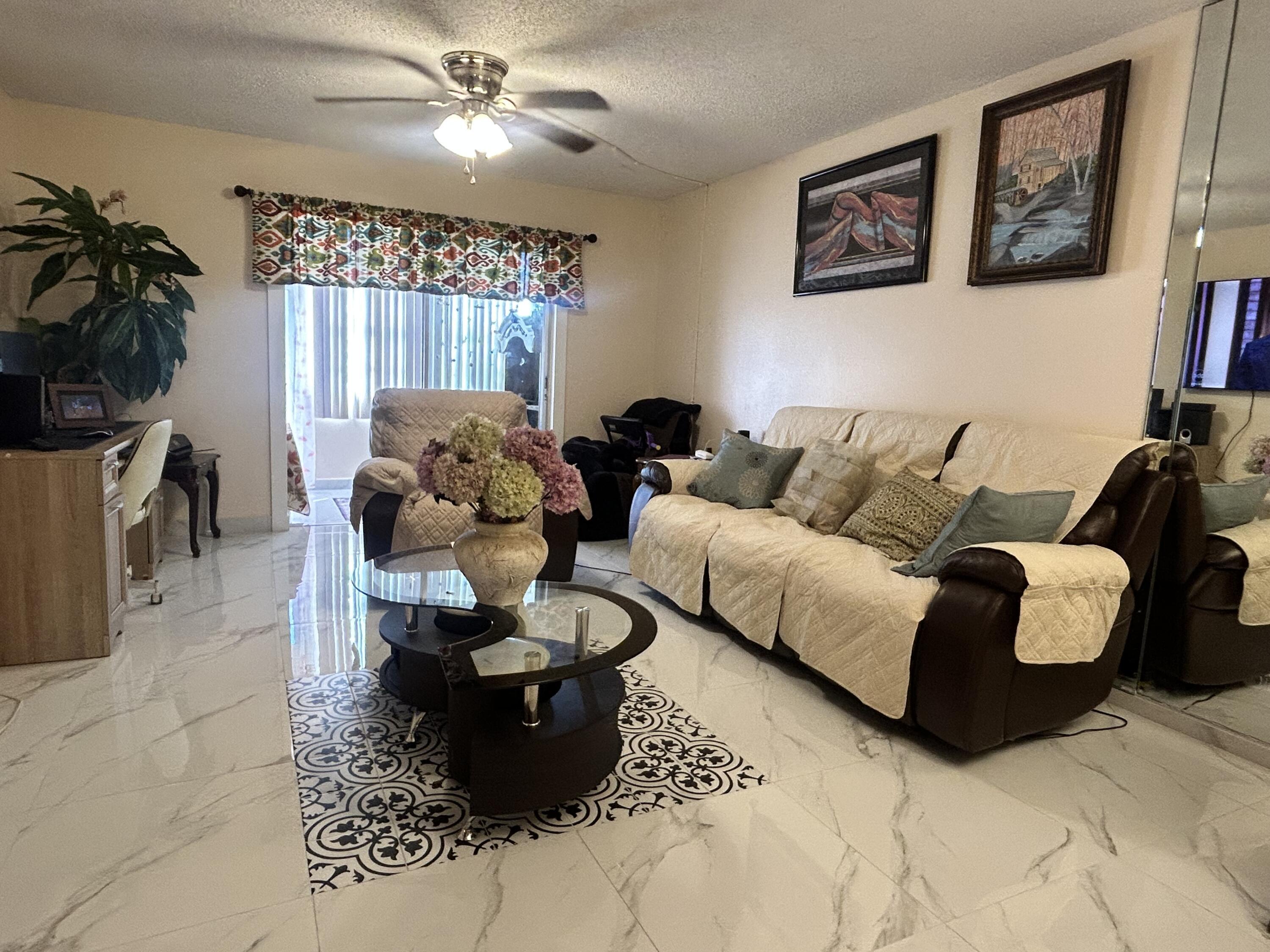 300 NE 26th Avenue 113, Boynton Beach, FL 33435, Boynton Beach - Photo 4
