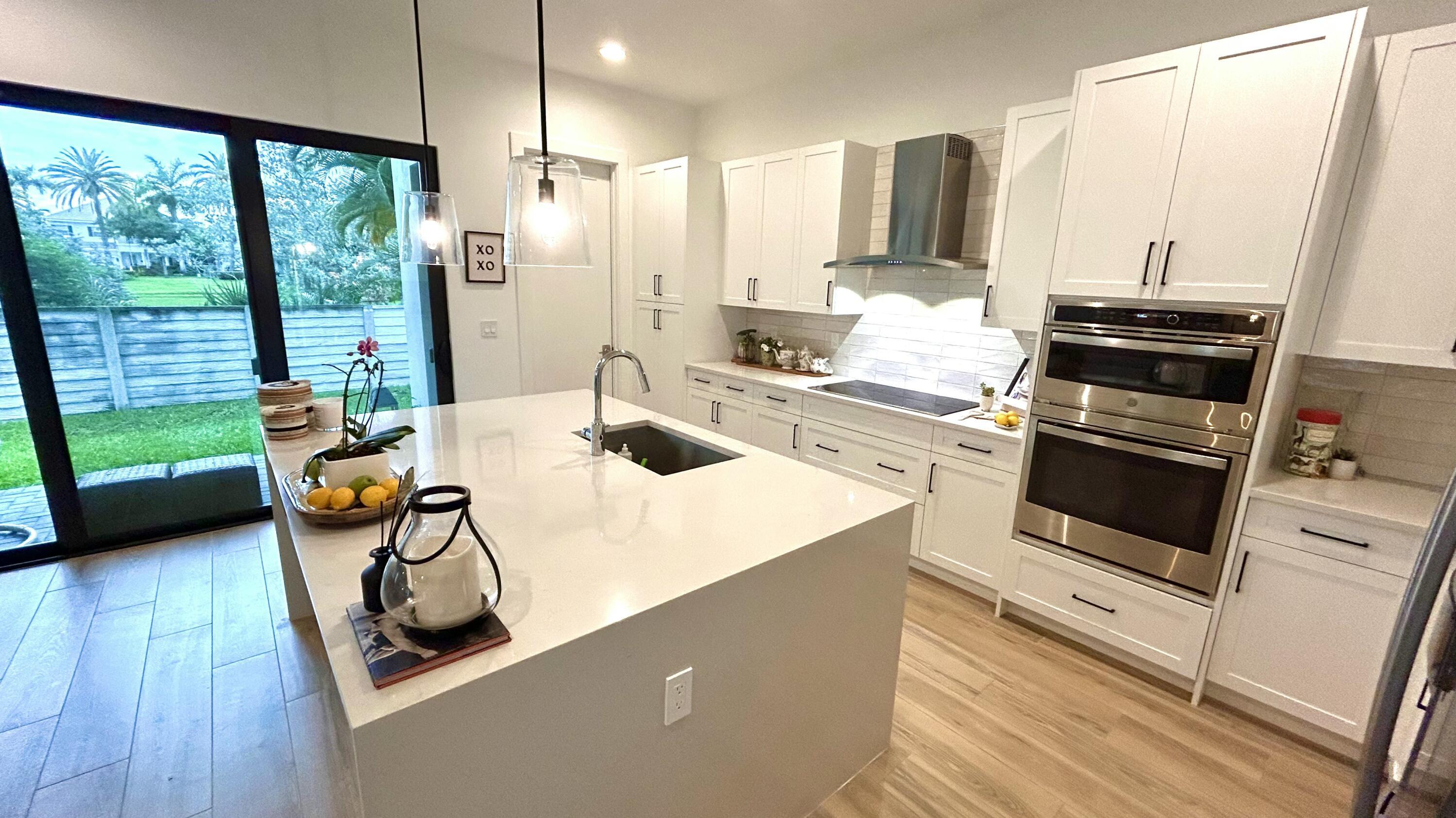 1423 SW 23rd Street, Fort Lauderdale, FL 33315, Fort Lauderdale - Photo 3