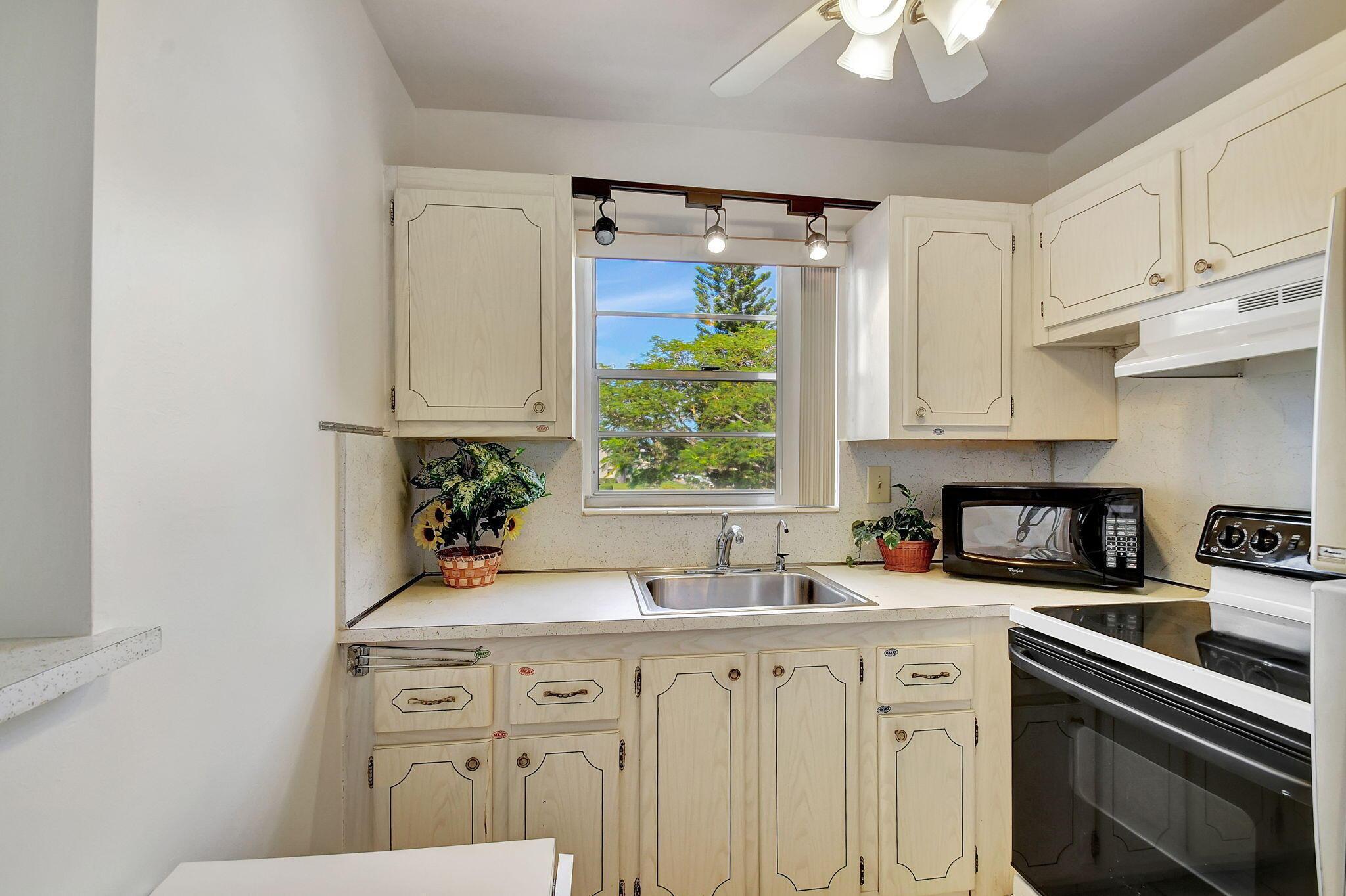 226 Andover I, West Palm Beach, FL 33417, West Palm Beach - Photo 5