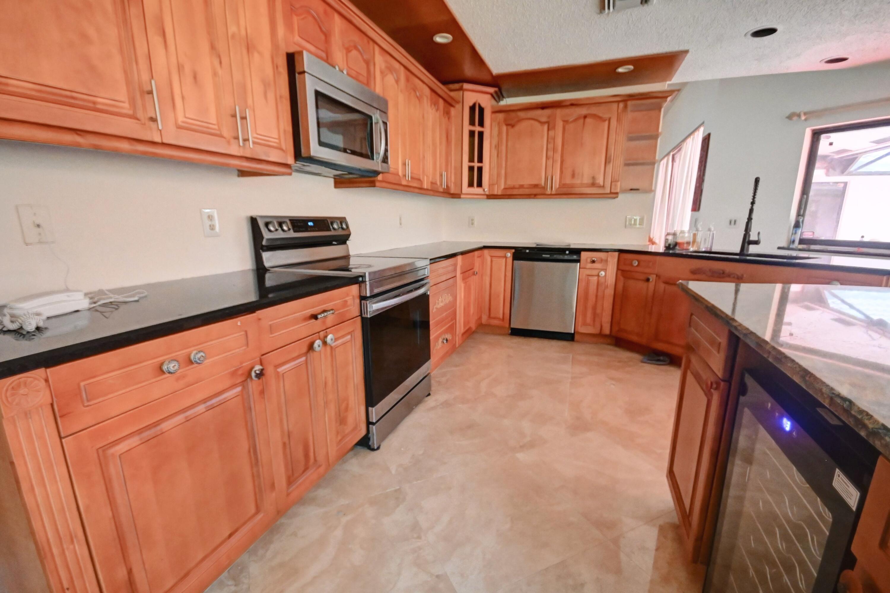 19915 Back 9 Drive, Boca Raton, FL 33498, Boca Raton - Photo 5