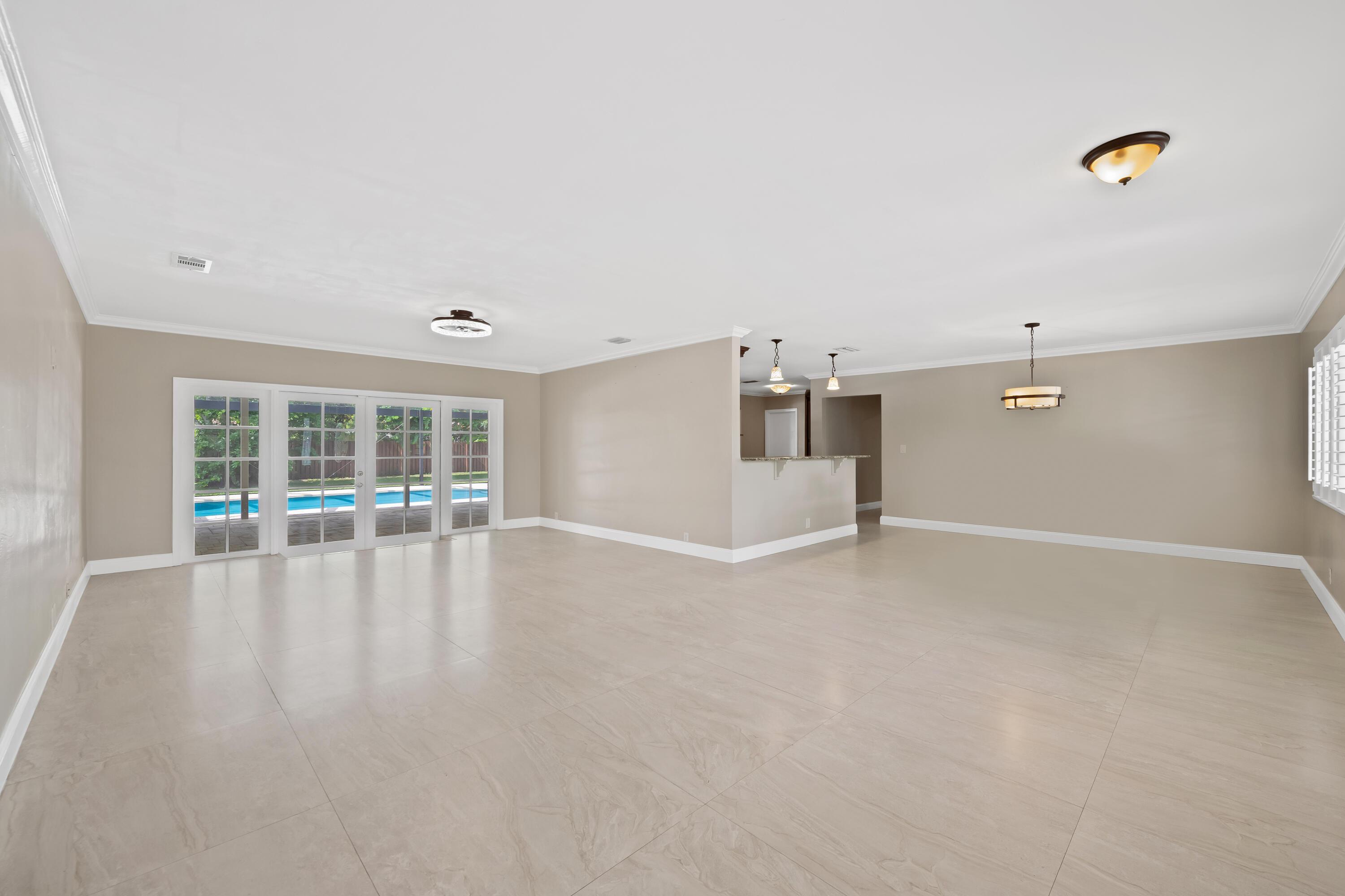 5720 SW 7th Street, Plantation, FL 33317, Plantation - Photo 3