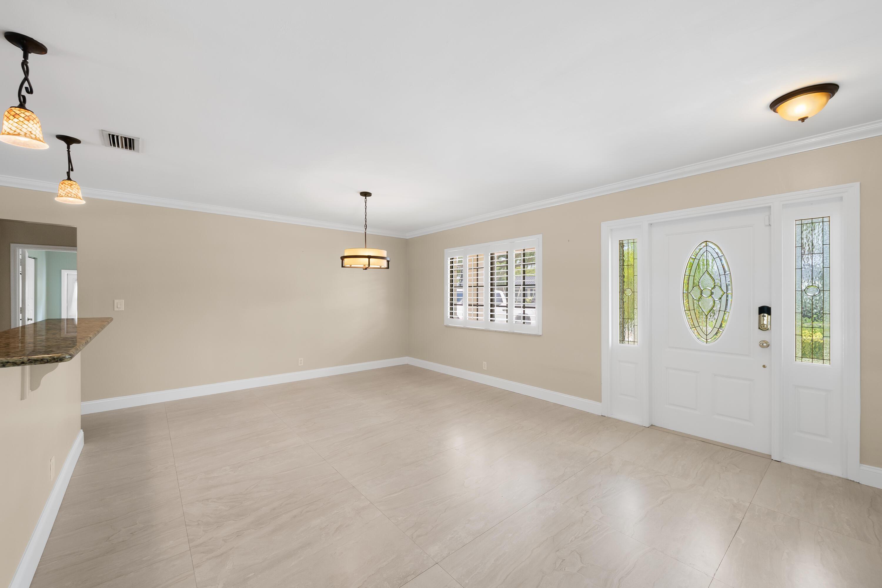 5720 SW 7th Street, Plantation, FL 33317, Plantation - Photo 5