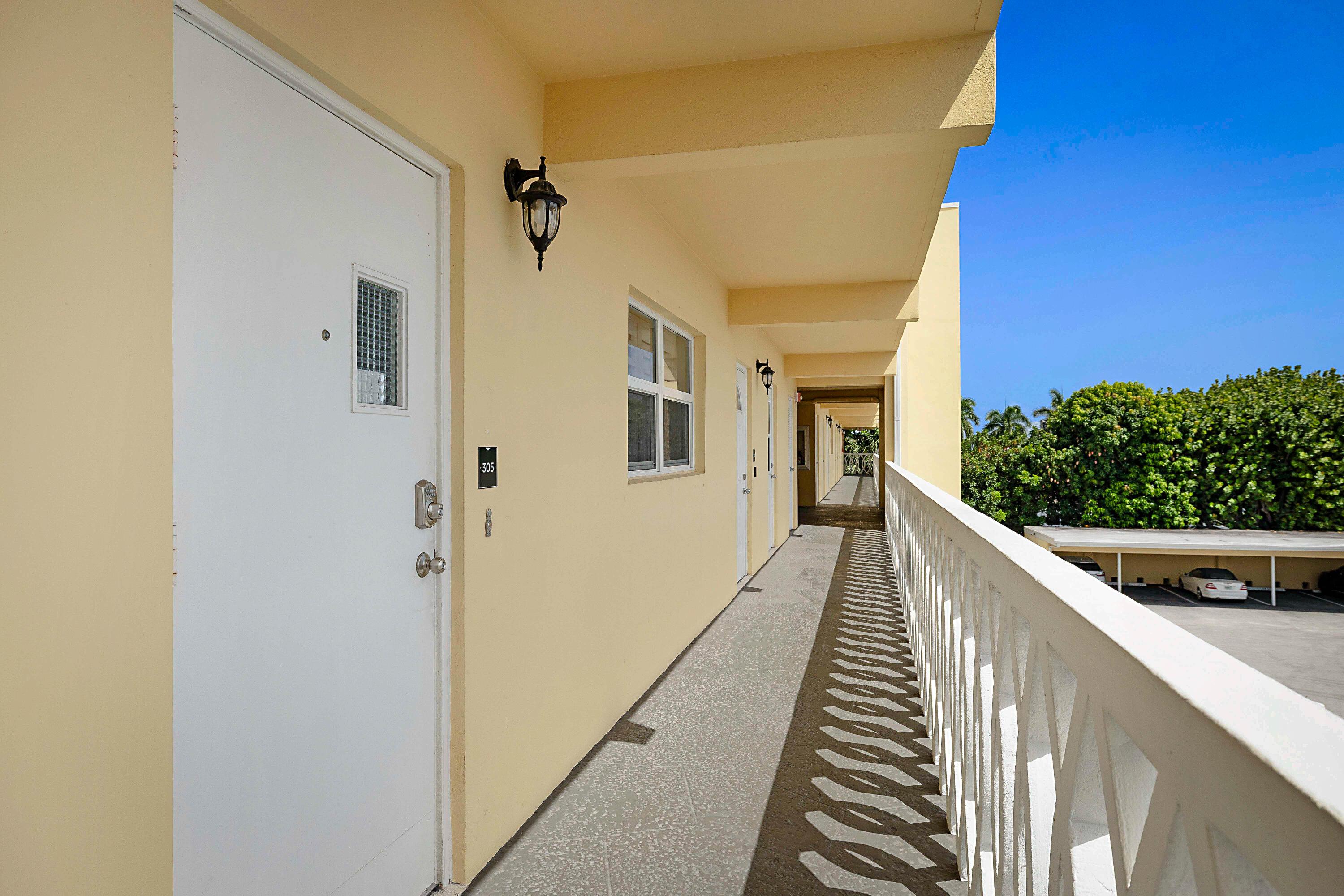 230 N Federal Highway 305, Deerfield Beach, FL 33441, Deerfield Beach - Photo 2