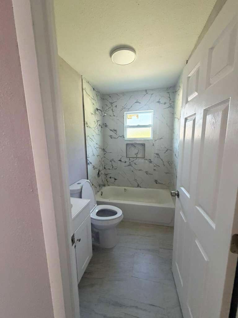4250 29th Avenue B, Vero Beach, FL 32967, Vero Beach - Photo 5