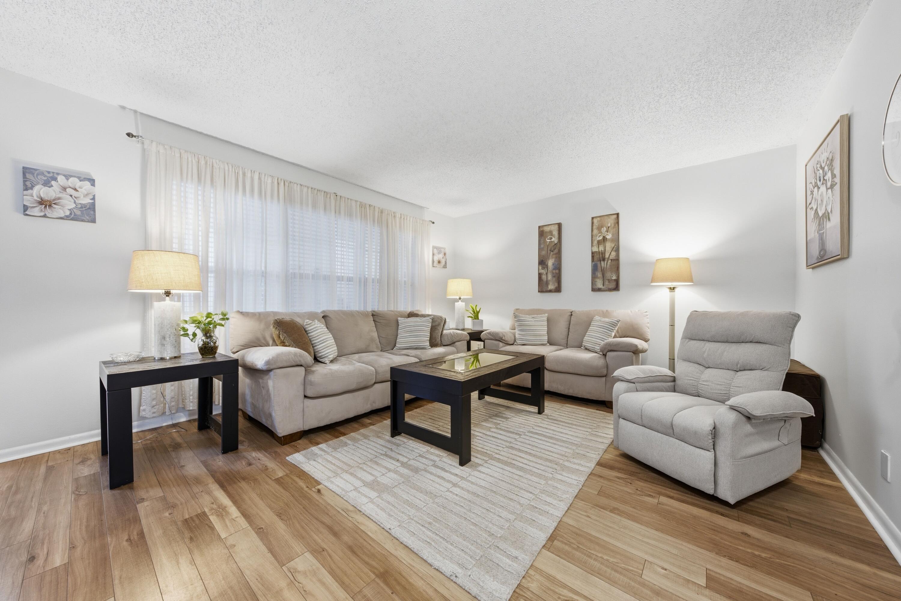108 Greenbrier, West Palm Beach, FL 33417, West Palm Beach - Main