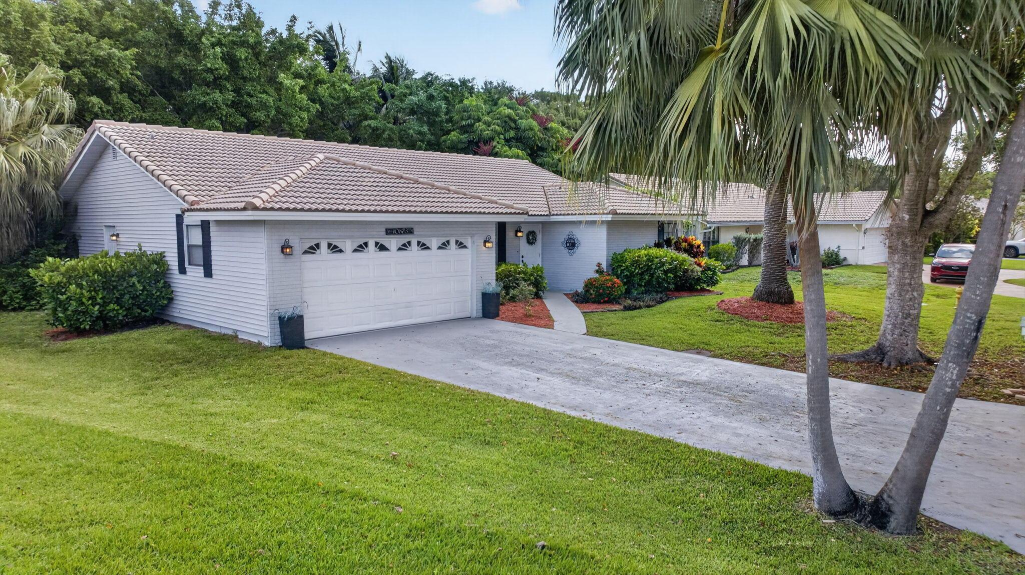 10873 NW 10th Place, Coral Springs, FL 33071, Coral Springs - Photo 4