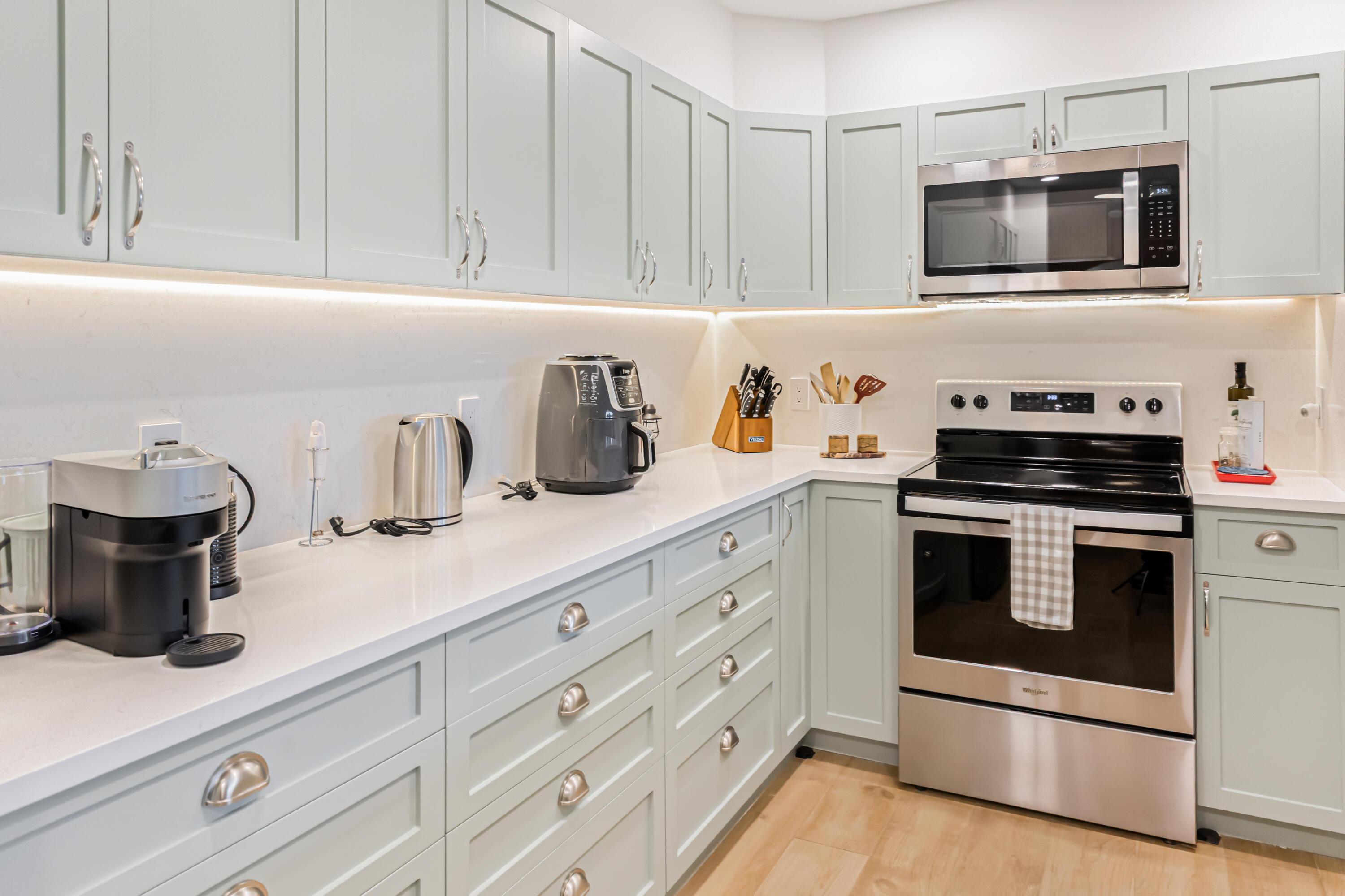 4748 S Ocean Boulevard 205, Highland Beach, FL 33487, Highland Beach - Photo 5