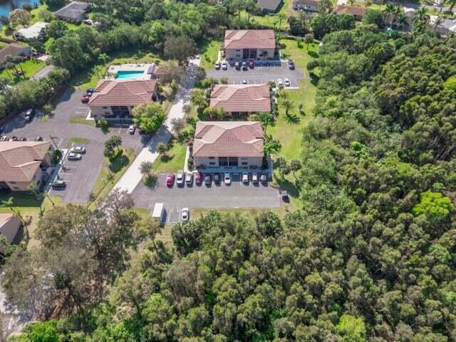2470 SE Garden Terrace 502, Port St. Lucie, FL 34952, Port St. Lucie - Photo 2