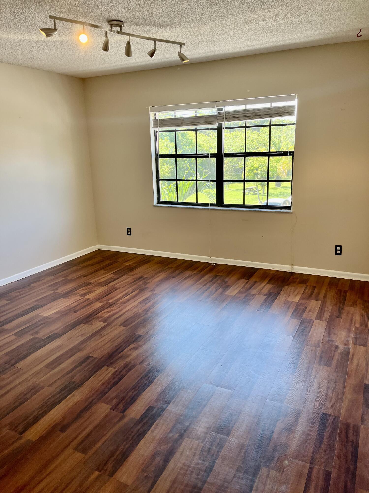 2470 SE Garden Terrace 502, Port St. Lucie, FL 34952, Port St. Lucie - Photo 4