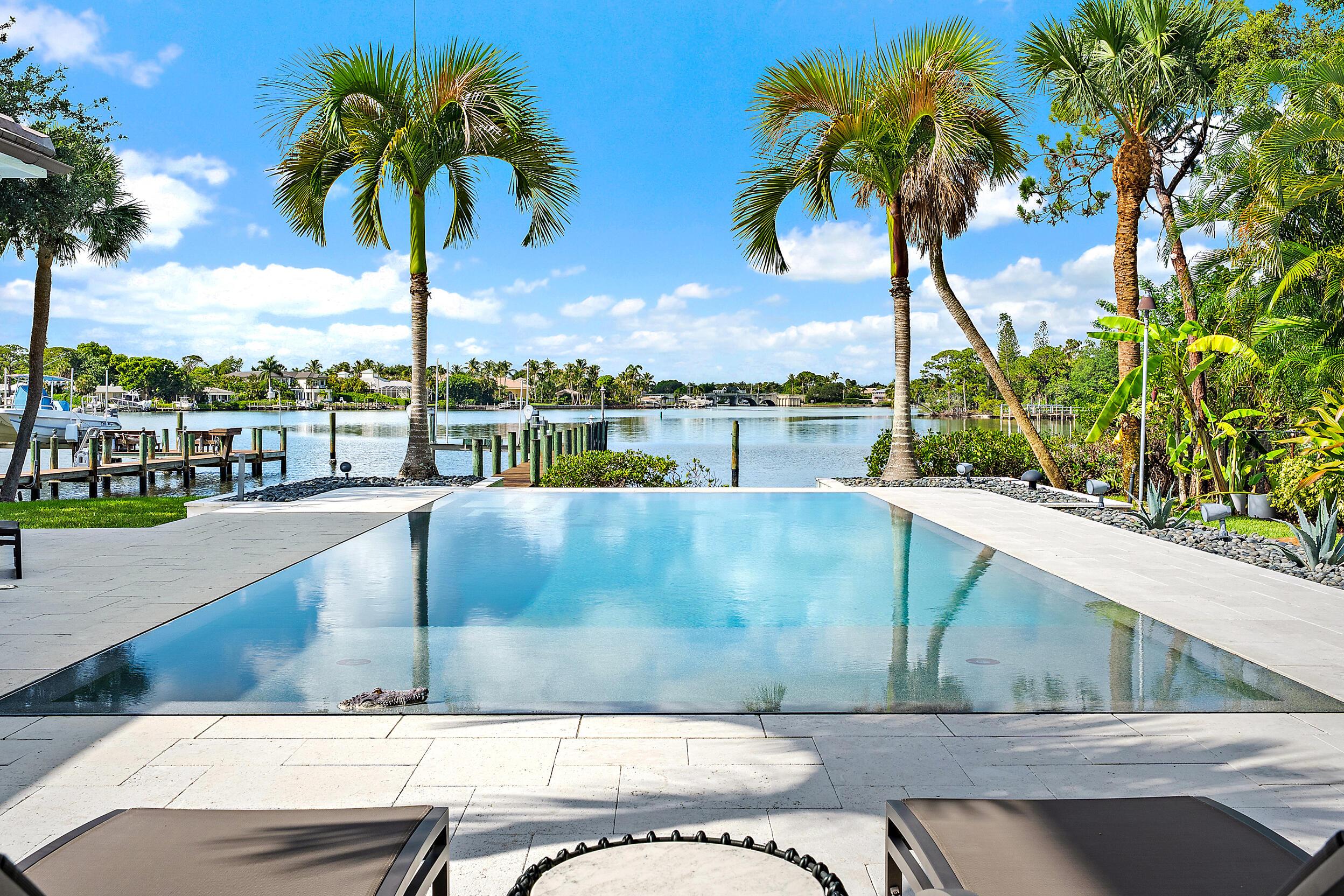 19651 Riverside Drive, Jupiter, FL 33469, Jupiter - Photo 2