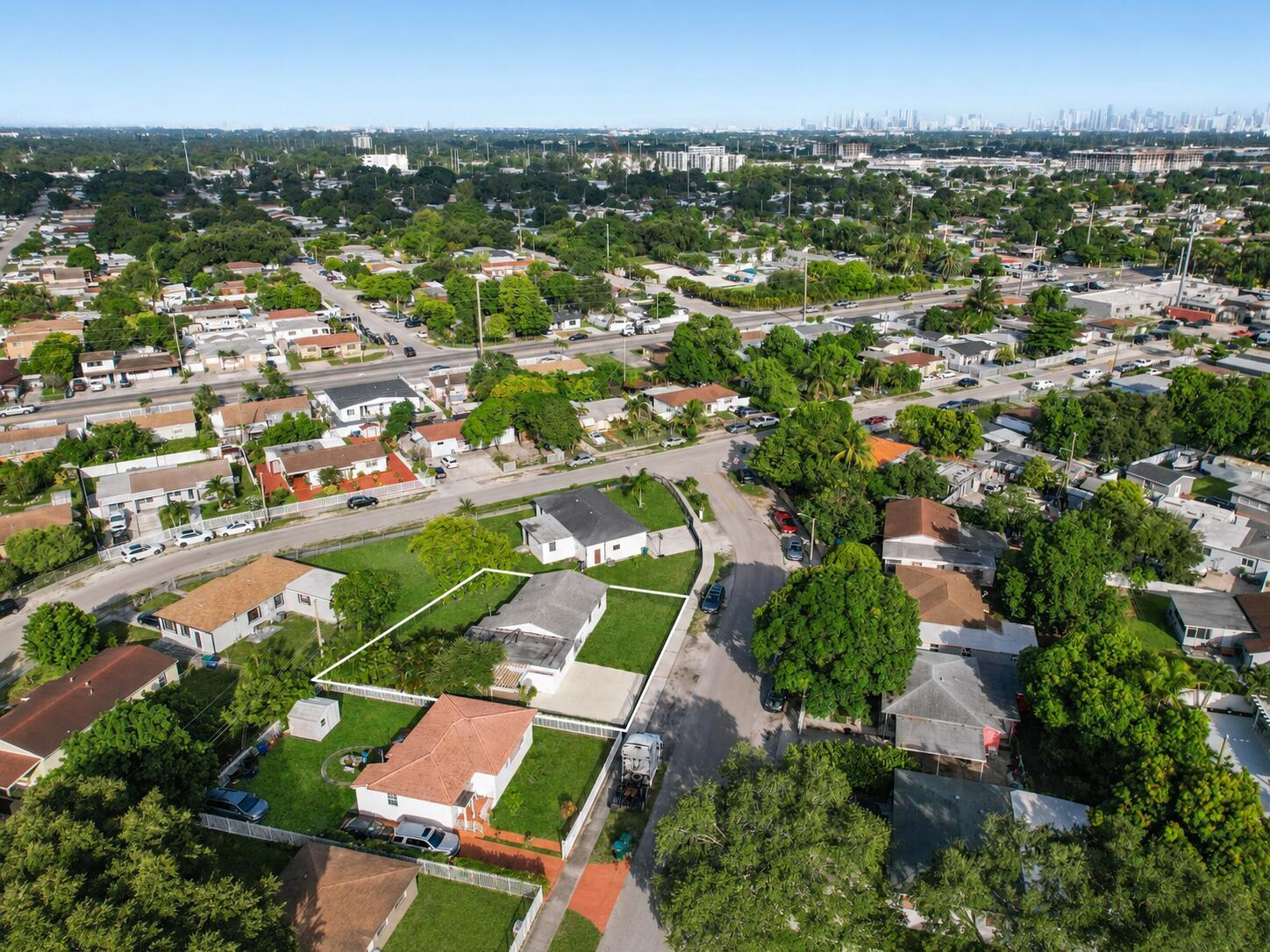 9001 NW 32nd Ct Road, Miami, FL 33147, Miami - Photo 4