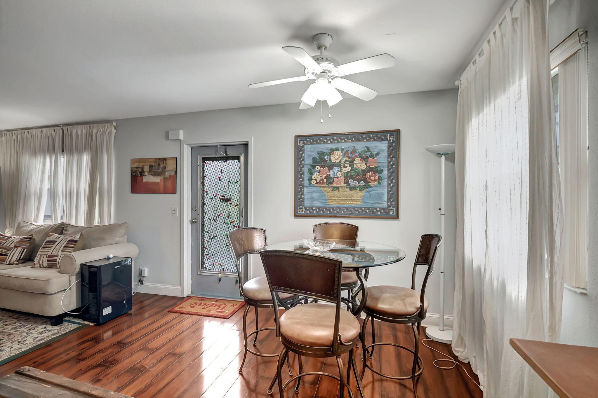 288 Tuscany Lane E, Delray Beach, FL 33446, Delray Beach - Photo 2