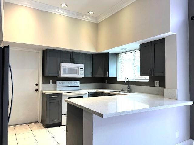 10110 NW 5th Street, Plantation, FL 33324, Plantation - Photo 5