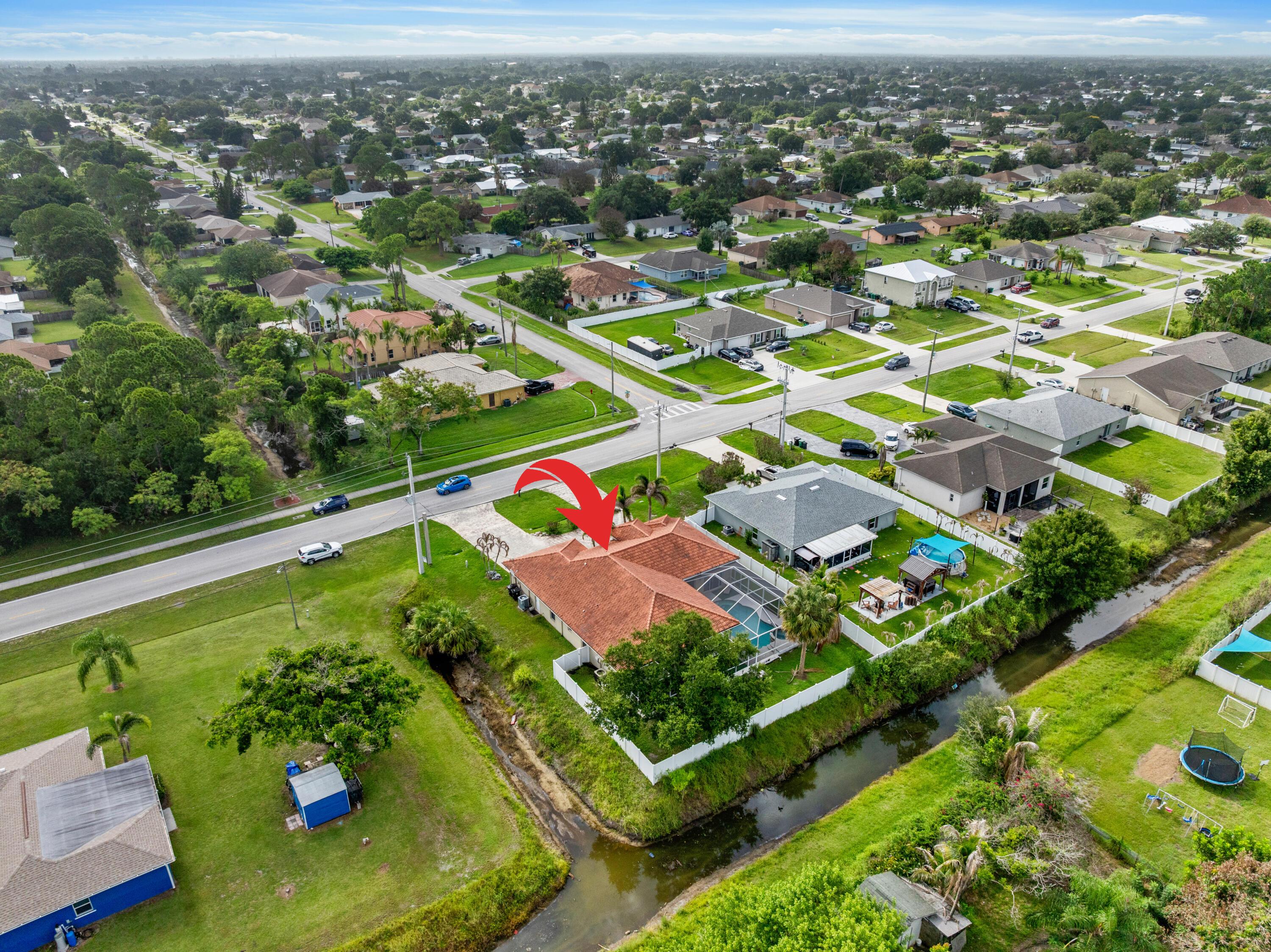 286 NW Bayshore Boulevard, Port St. Lucie, FL 34983, Port St. Lucie - Photo 4