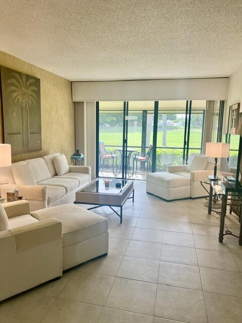 225 Old Meadow Way, Palm Beach Gardens, FL 33418, Palm Beach Gardens - Photo 5