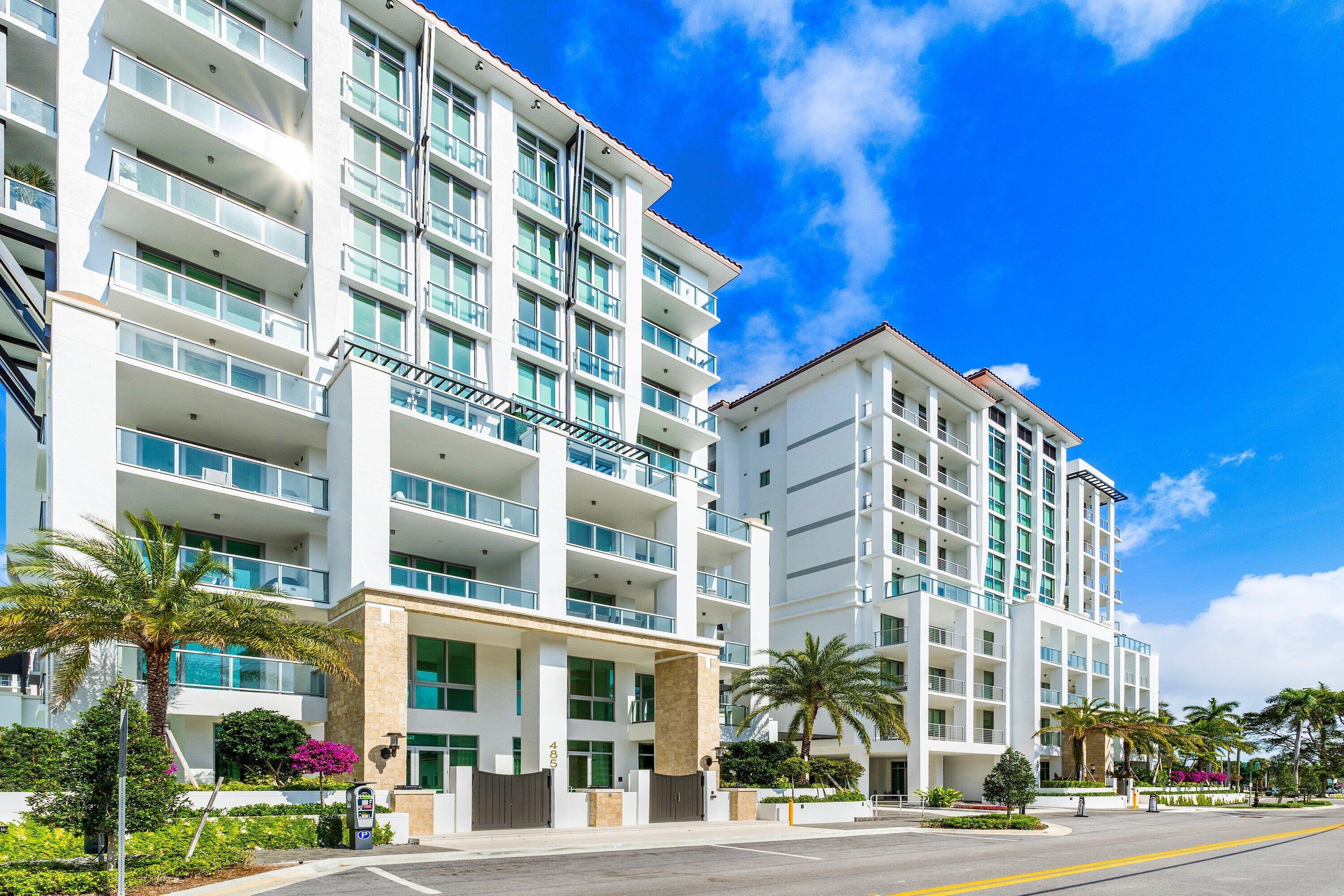 475 E Royal Palm Road 206, Boca Raton, FL 33432, Boca Raton - Photo 2