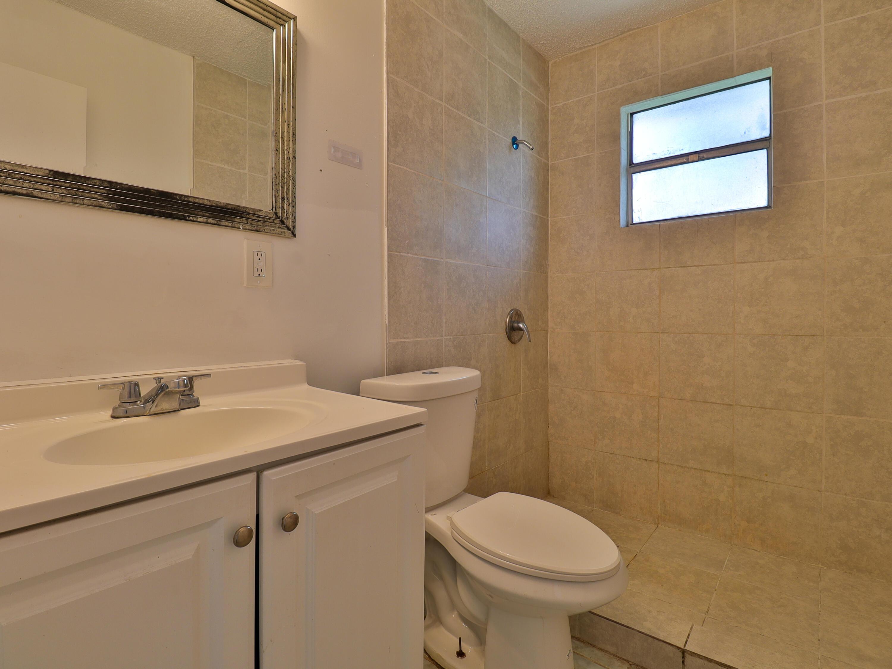 3024 W Dixie Boulevard, Fort Pierce, FL 34946, Fort Pierce - Photo 3
