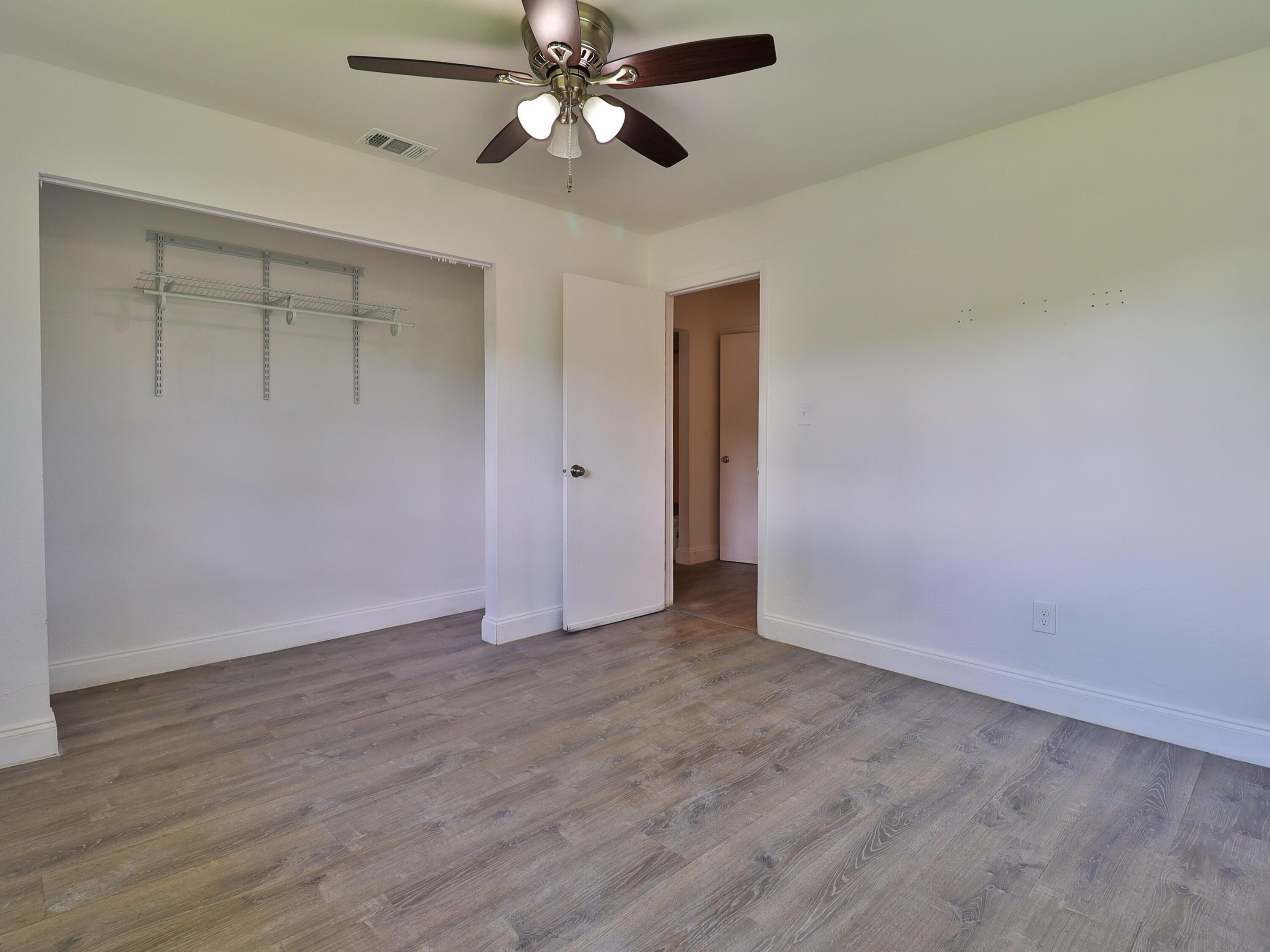 3024 W Dixie Boulevard, Fort Pierce, FL 34946, Fort Pierce - Photo 4