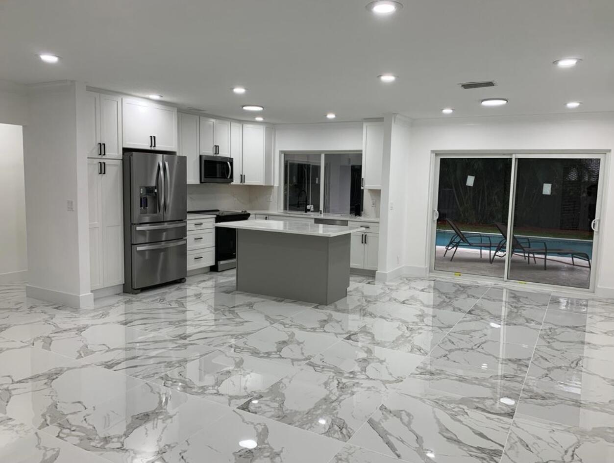 1070 SW 18th Street, Boca Raton, FL 33486, Boca Raton - Photo 5