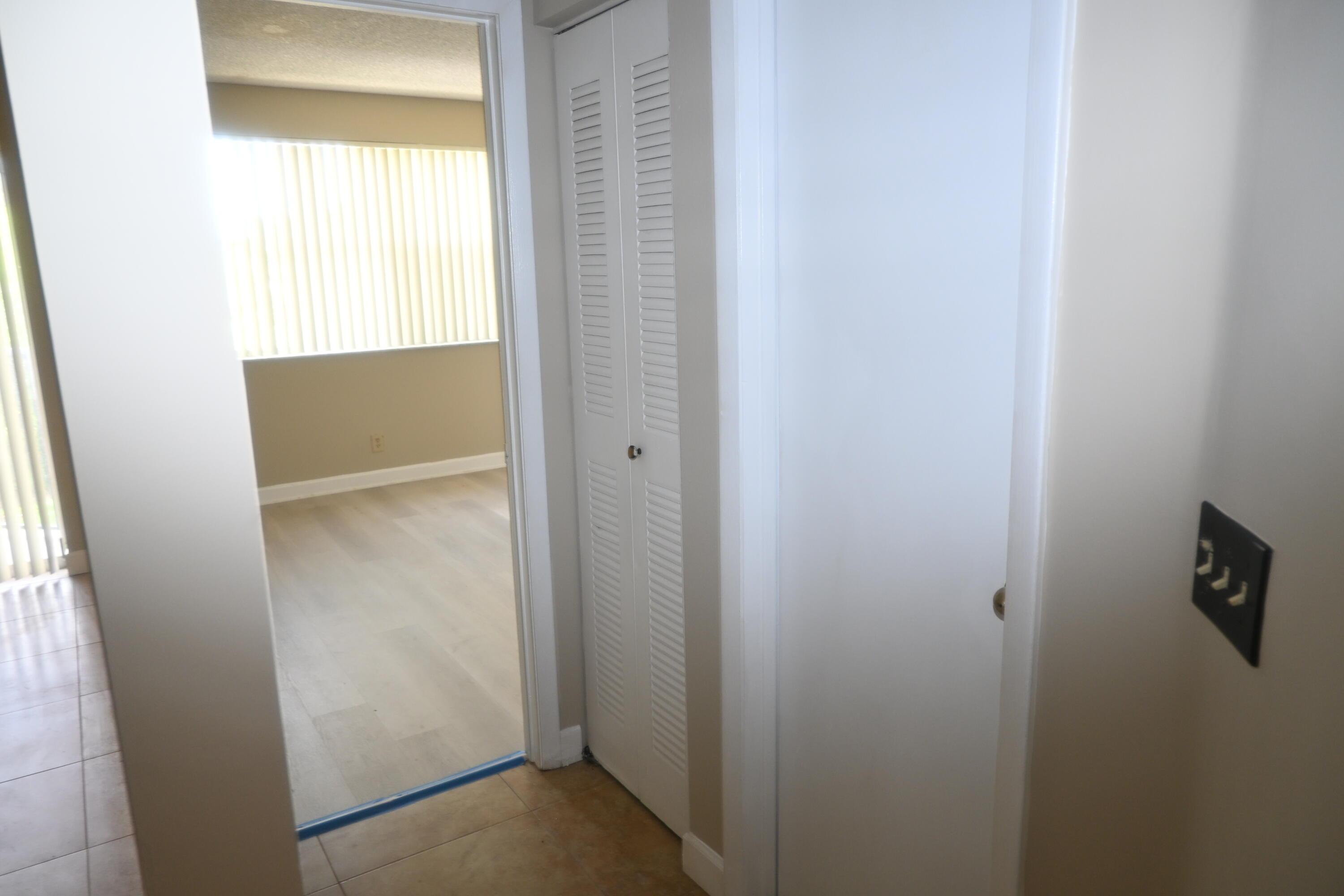 8721 Wiles Road 305, Coral Springs, FL 33067, Coral Springs - Photo 5