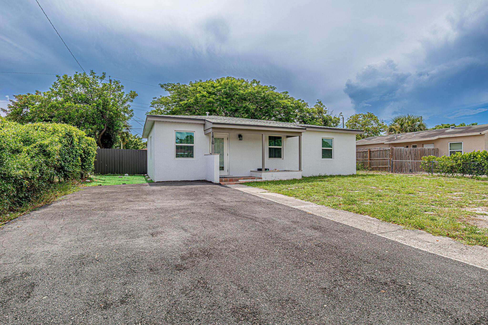 1416 S C Street, Lake Worth Beach, FL 33460, Lake Worth Beach