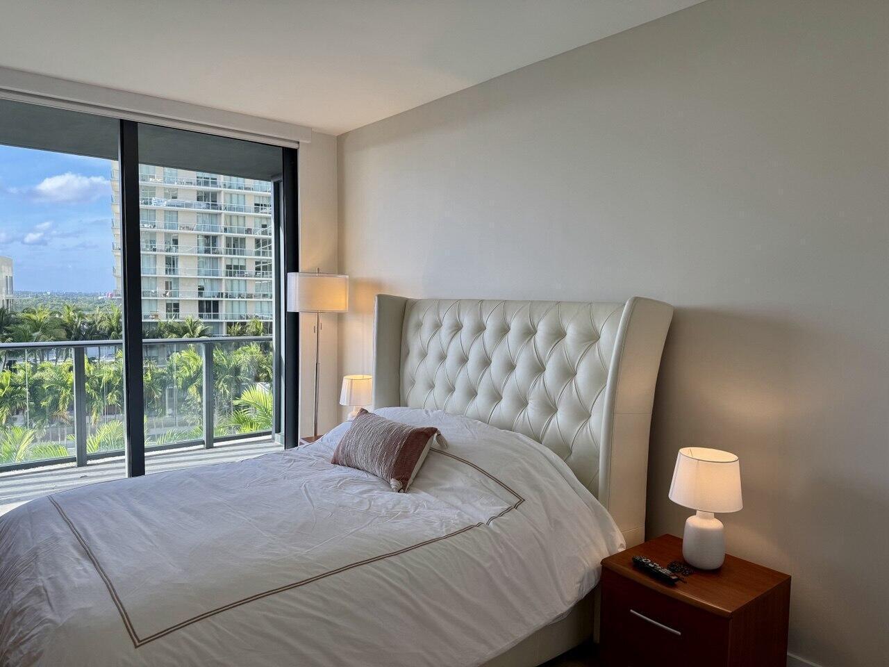 121 NE 34th Street 1116, Miami, FL 33137, Miami - Photo 4