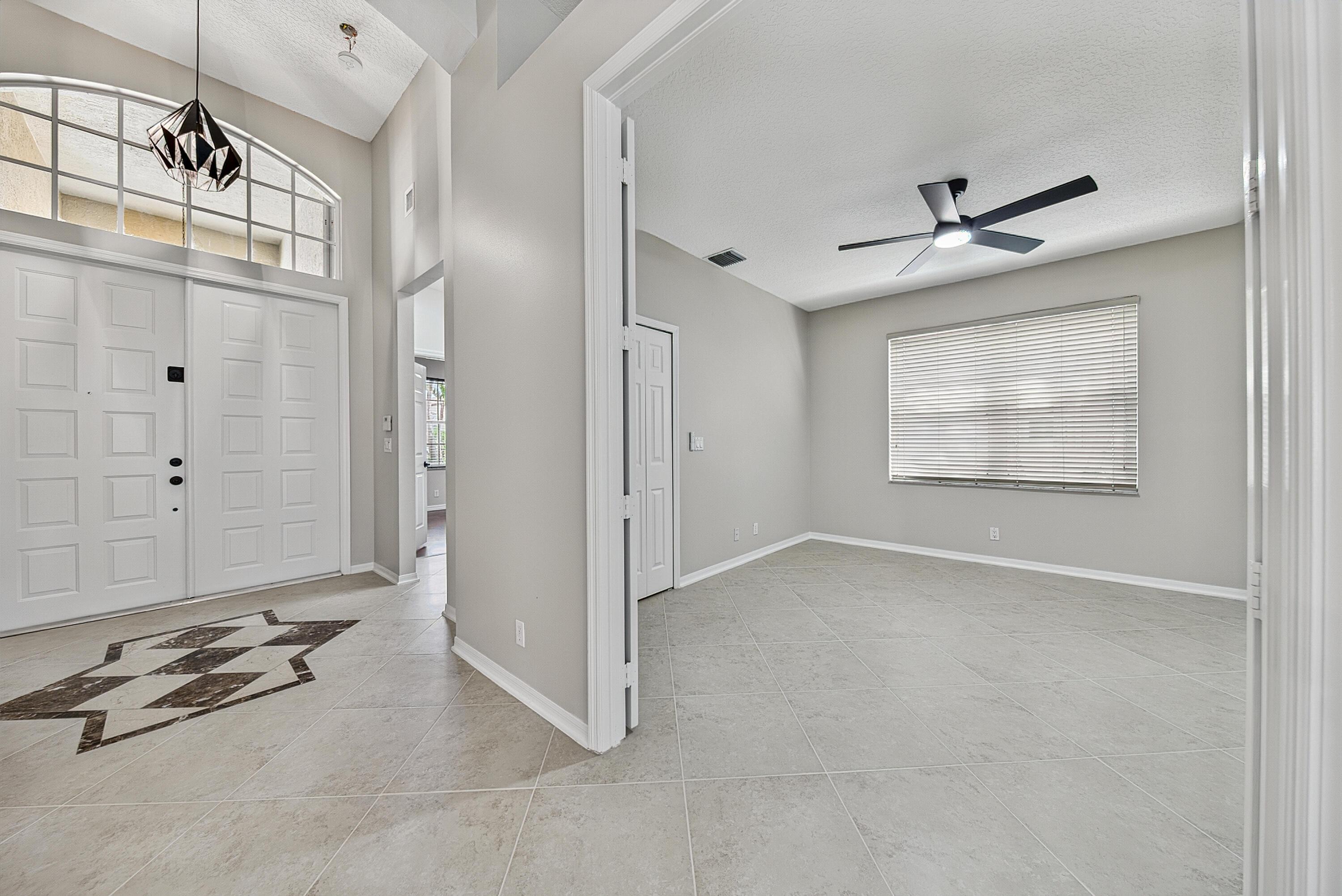 12325 Cascades Pointe Drive, Boca Raton, FL 33428, Boca Raton - Photo 5