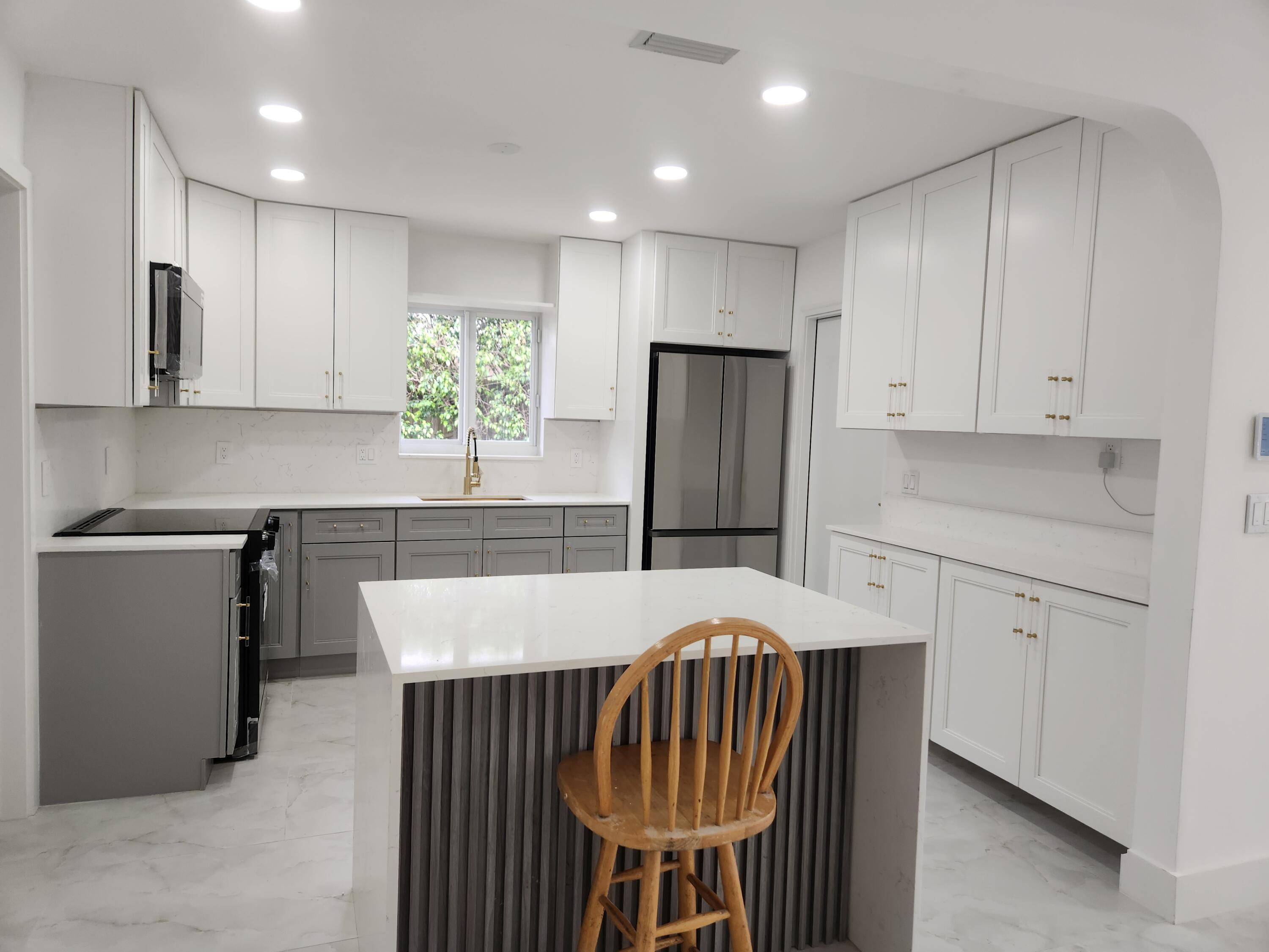 401 SE 1st Avenue, Pompano Beach, FL 33060, Pompano Beach - Photo 4
