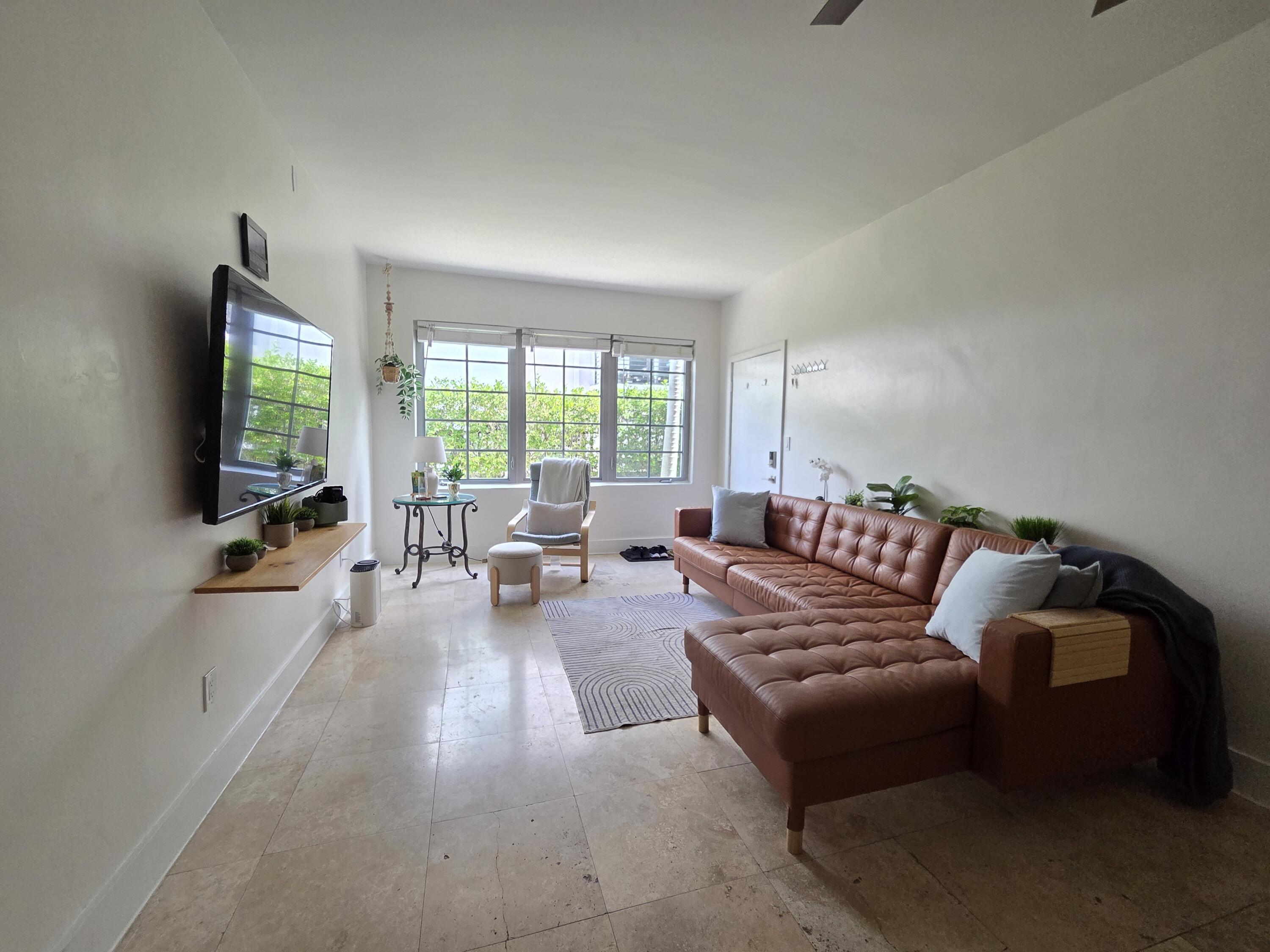 1045 Lenox Avenue 6, Miami Beach, FL 33139, Miami Beach - Photo 4