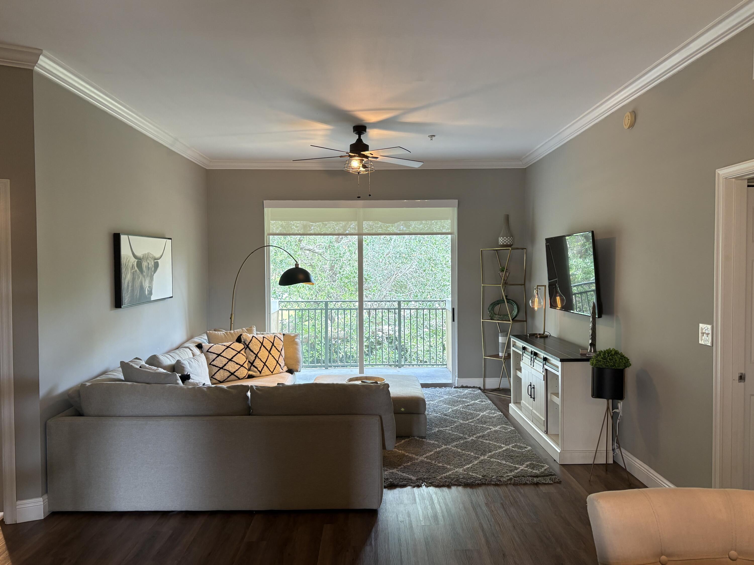 11780 Saint Andrews Place 302, Wellington, FL 33414, Wellington - Photo 2