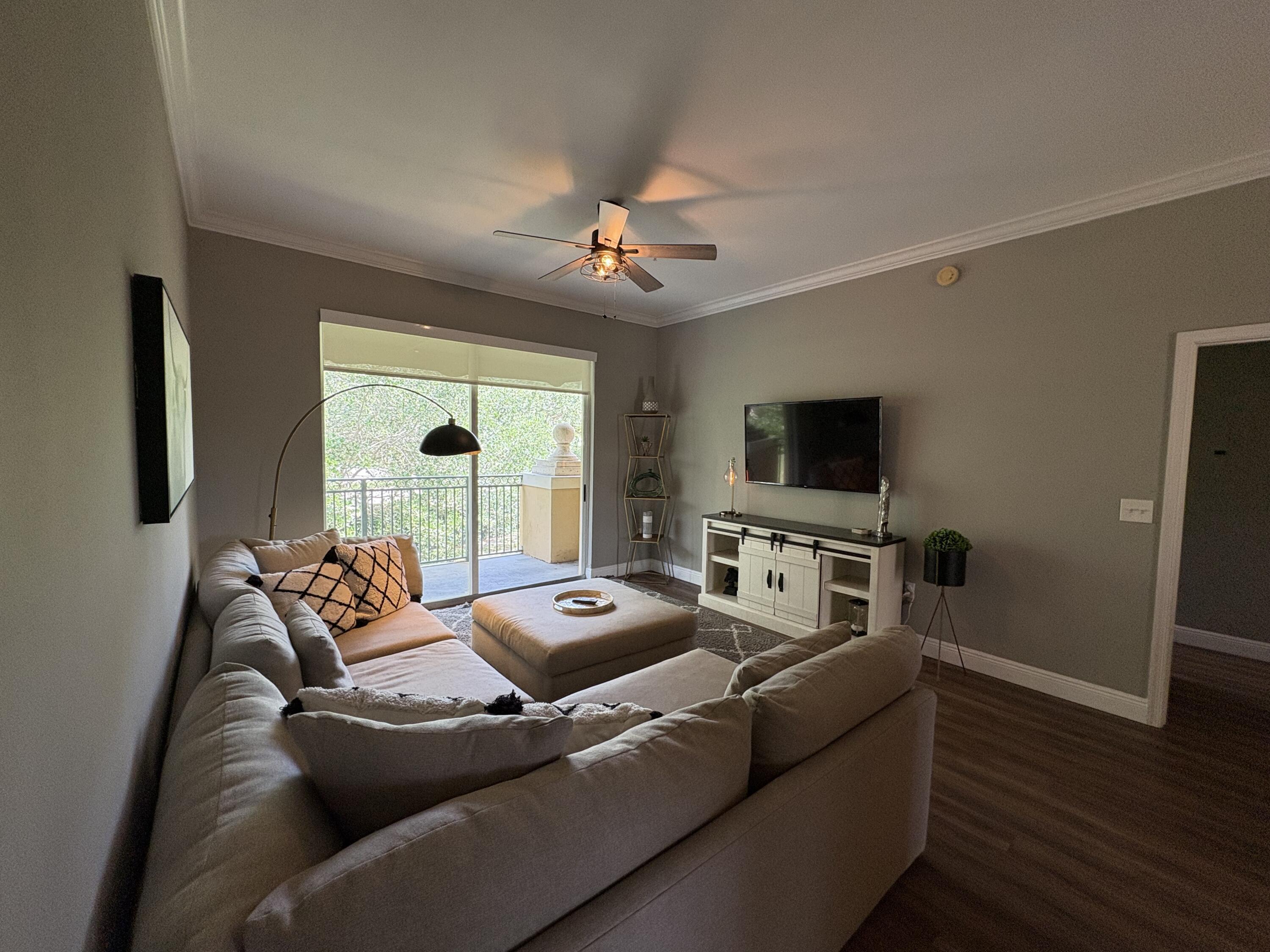 11780 Saint Andrews Place 302, Wellington, FL 33414, Wellington - Photo 3