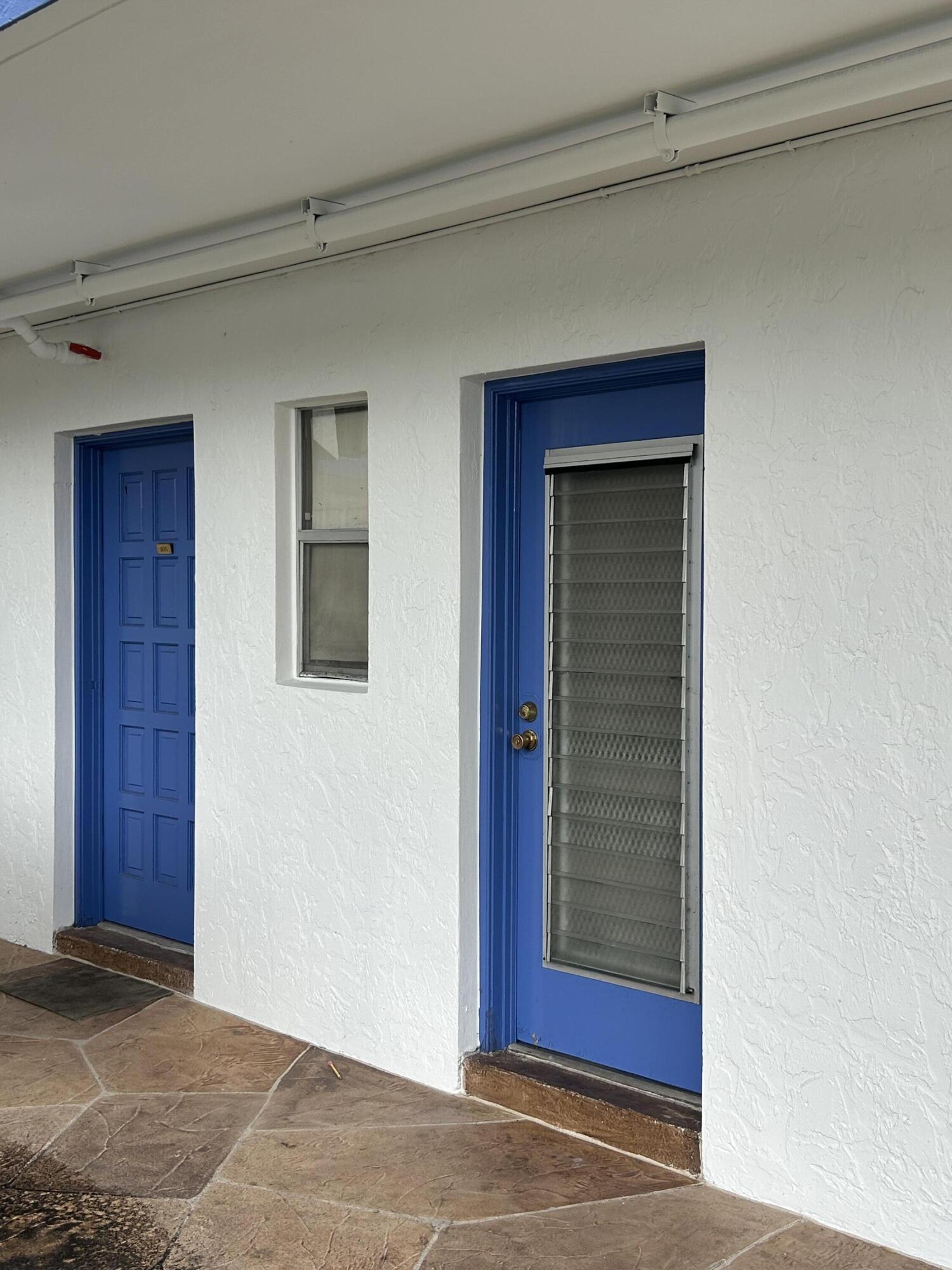 6100 S Falls Cir Drive 105, Lauderhill, FL 33319, Lauderhill - Photo 2