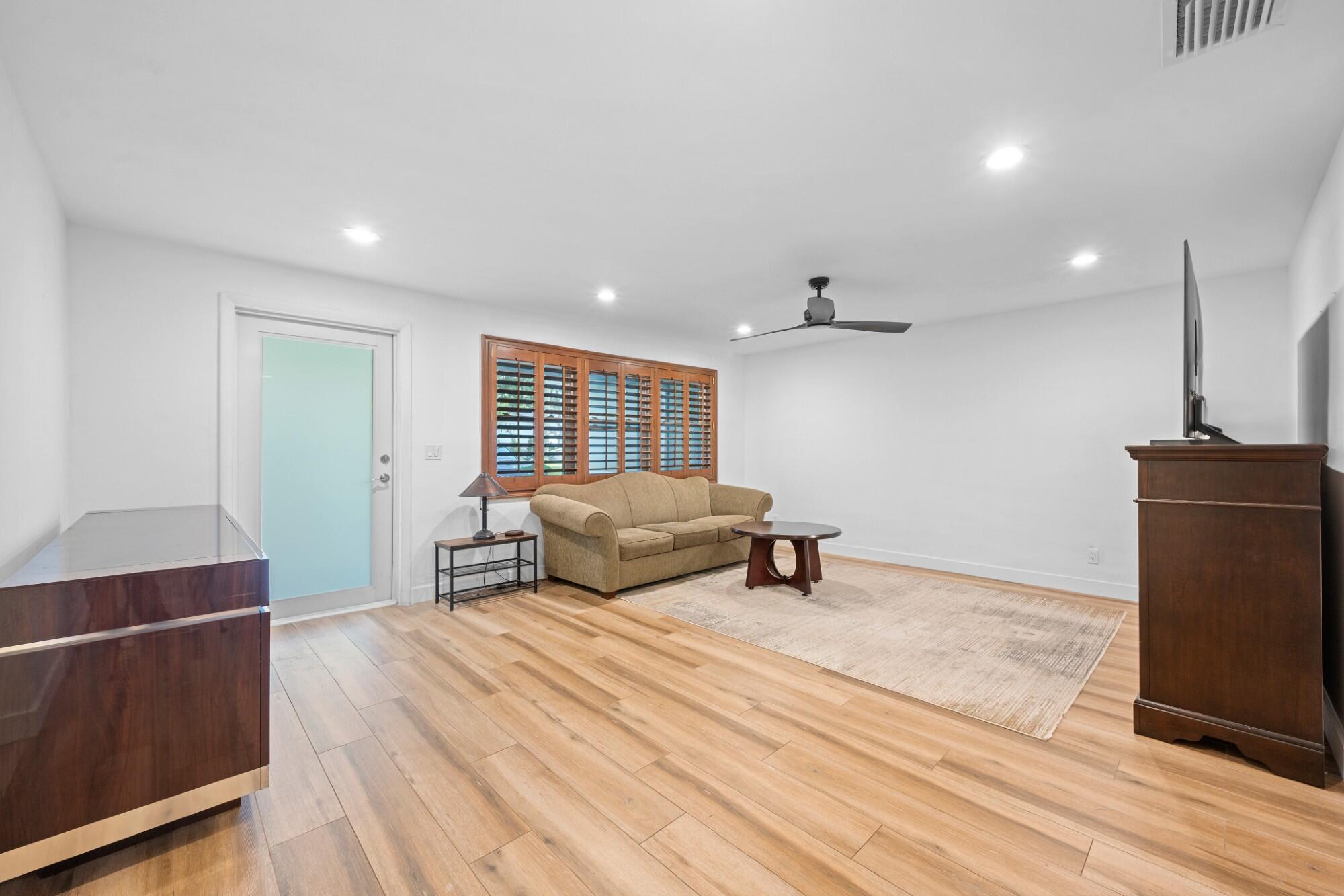 5288 SW 92nd Terrace, Cooper City, FL 33328, Cooper City - Photo 4