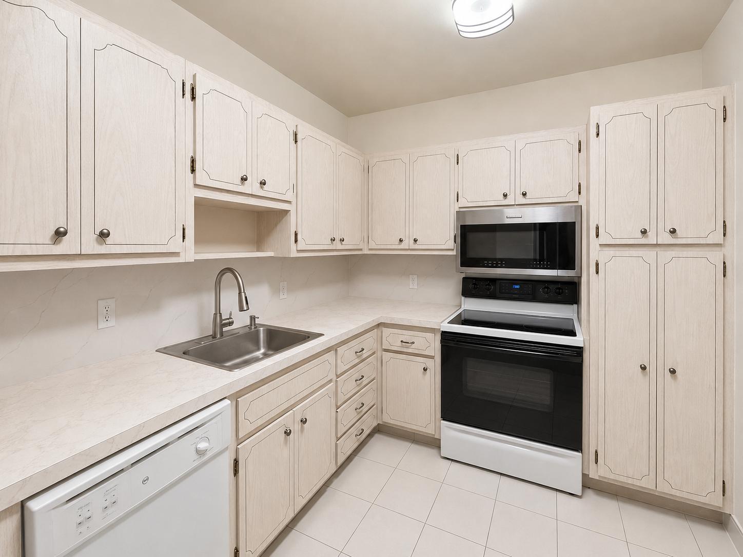 1985 S Ocean Drive 22N, Hallandale Beach, FL 33009, Hallandale Beach - Photo 4