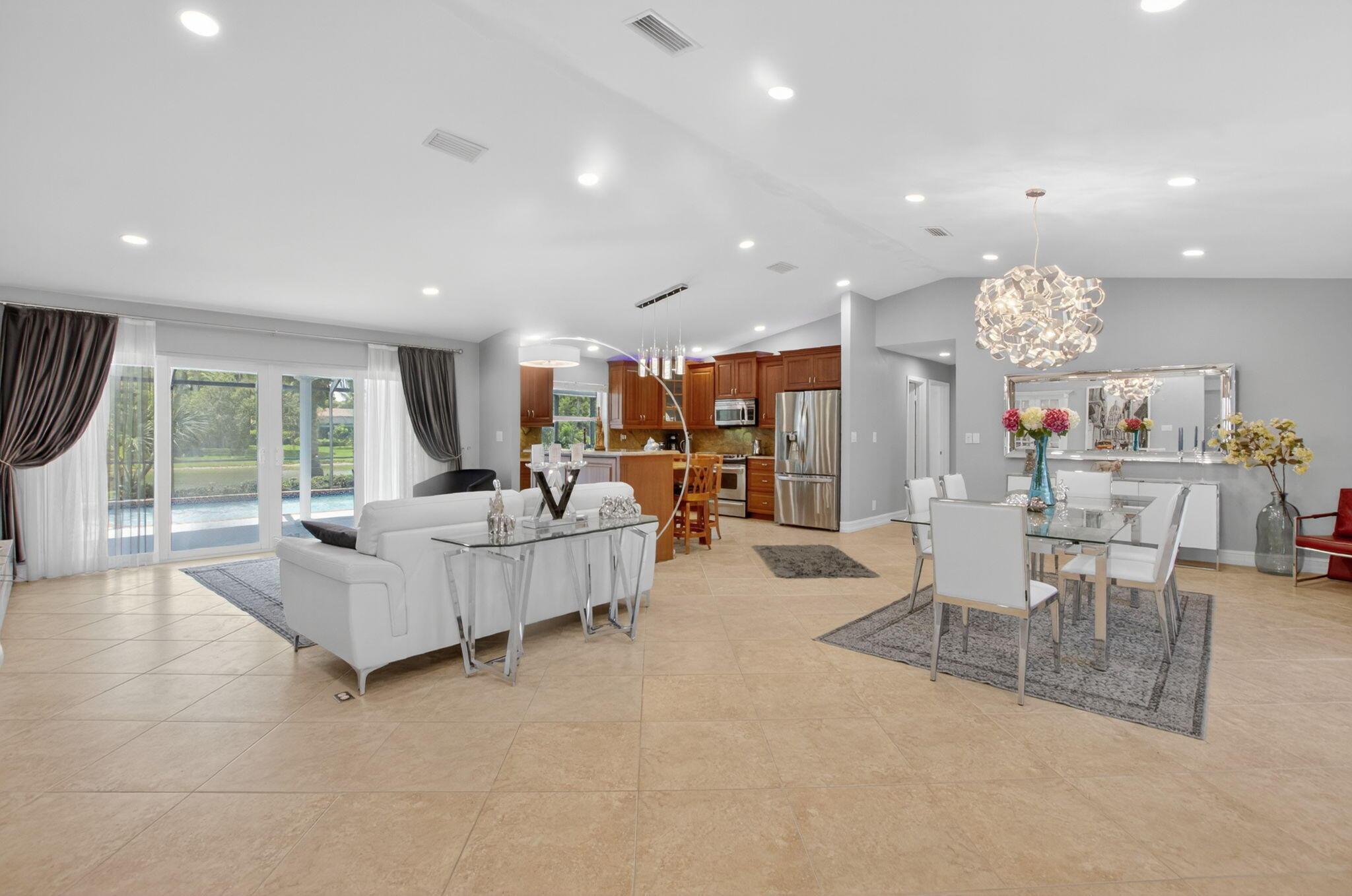10305 Crosswind Road, Boca Raton, FL 33498, Boca Raton - Photo 5